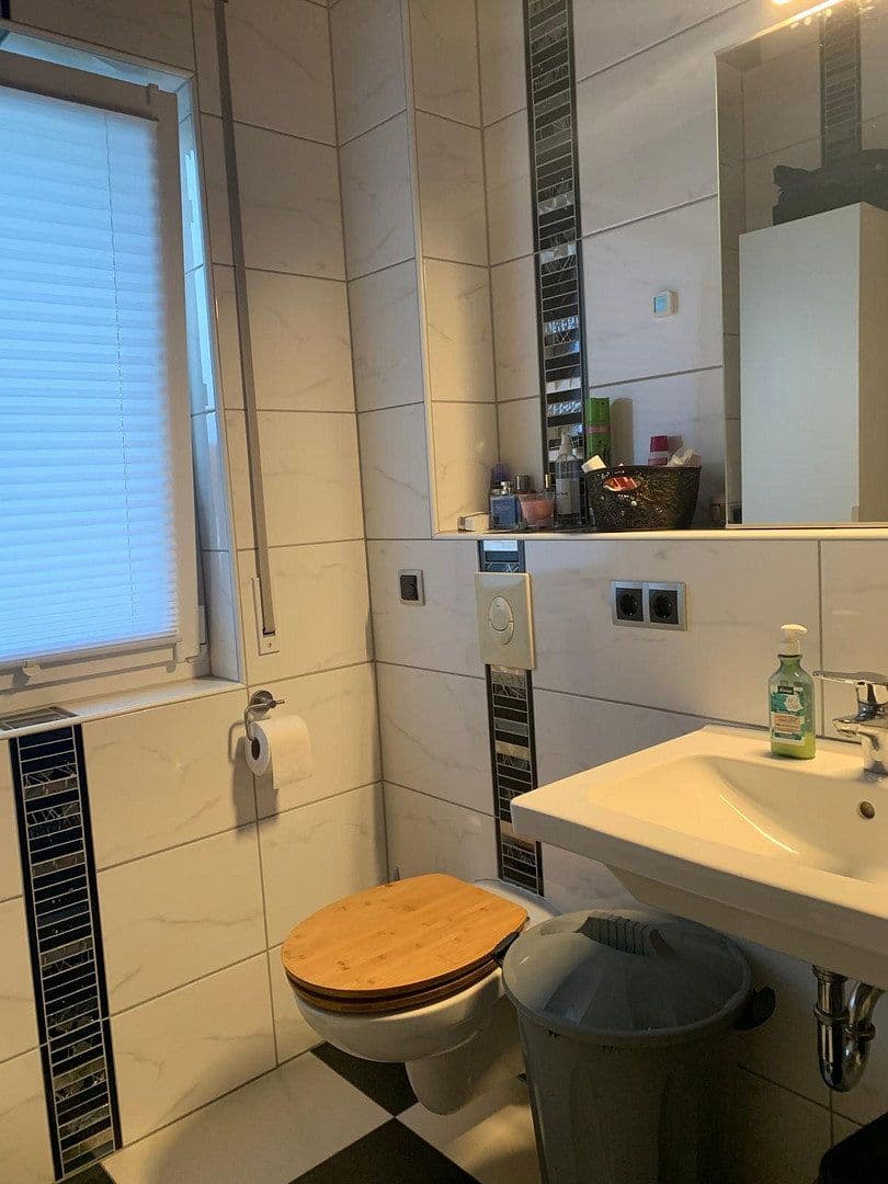 Prenájom bytu 3-izbový 82 m², Gulbaransonstrasse 44, Schwebheim, Bavorsko Prenájom bytu 3-izbový 82 m², Gulbaransonstrasse 44, Schwebheim, Bavorsko