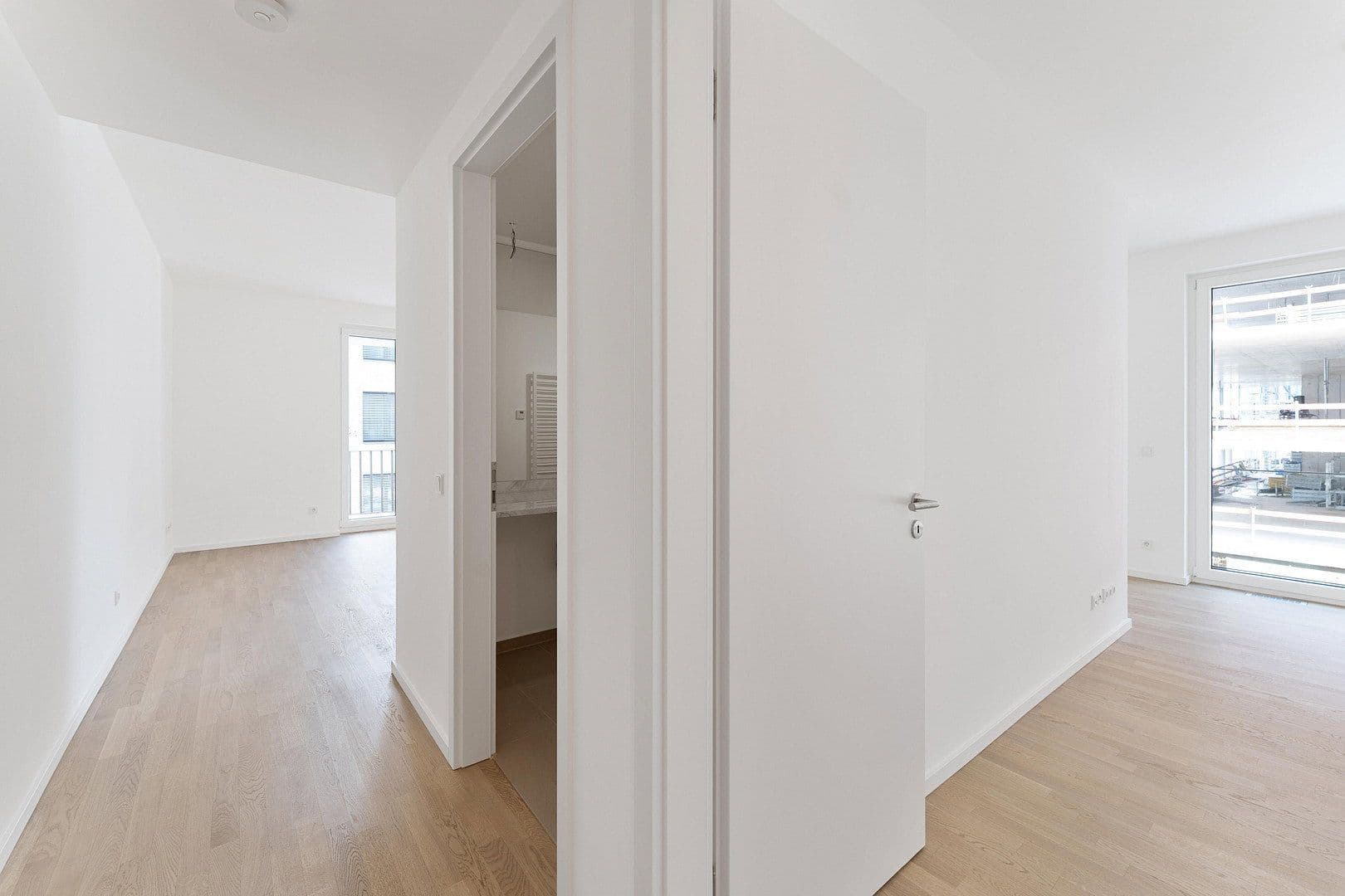 Prenájom bytu 2-izbový 62 m², Mühlenstraße 20, Berlin, Berlín Prenájom bytu 2-izbový 62 m², Mühlenstraße 20, Berlin, Berlín