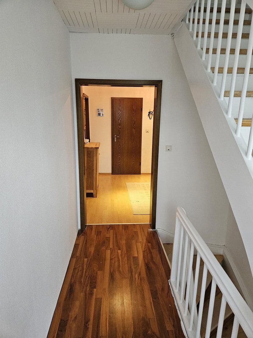 Predaj domu 211 m², pozemok 815 m², Heinrich-Otto-Weg, 14, Homberg (Efze), Hesensko Predaj domu 211 m², pozemok 815 m², Heinrich-Otto-Weg, 14, Homberg (Efze), Hesensko