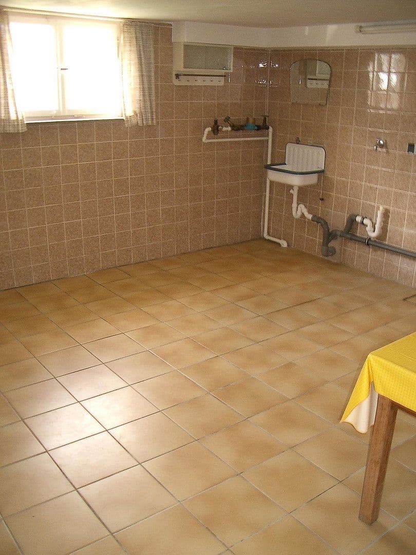 Predaj domu 211 m², pozemok 815 m², Heinrich-Otto-Weg, 14, Homberg (Efze), Hesensko Predaj domu 211 m², pozemok 815 m², Heinrich-Otto-Weg, 14, Homberg (Efze), Hesensko