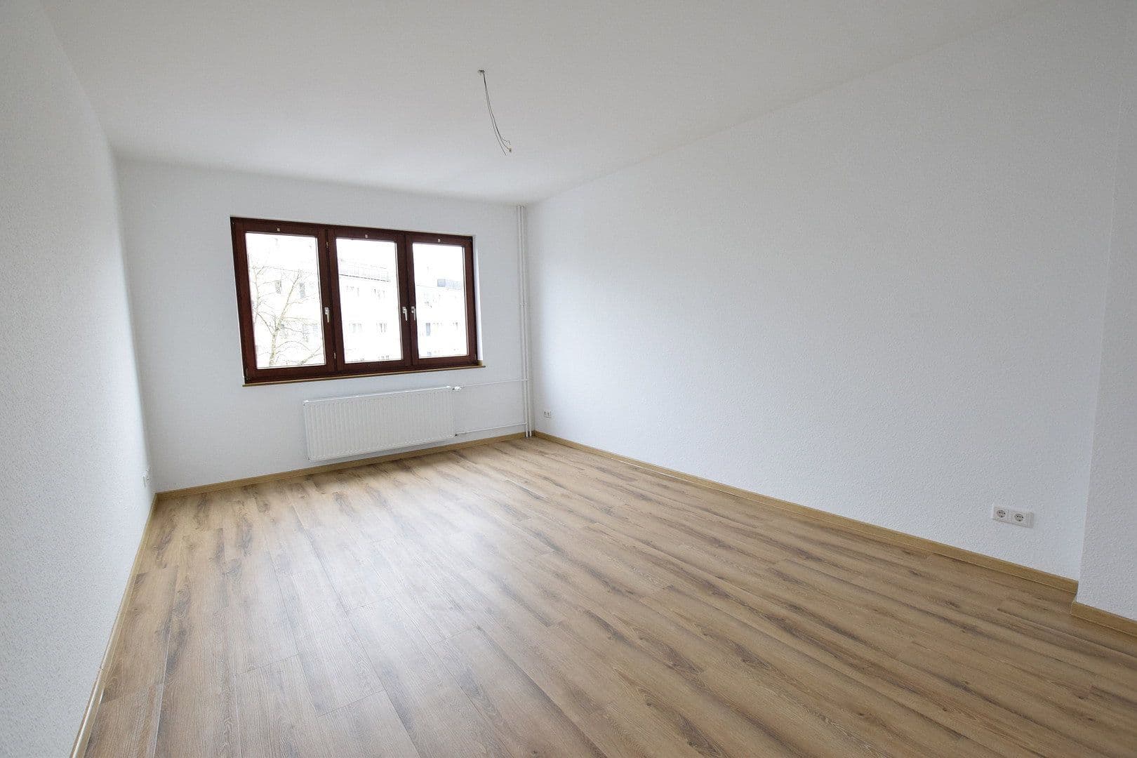 Prenájom bytu 2-izbový 61 m², Köln, Severné Porýnie - Westfálsko Prenájom bytu 2-izbový 61 m², Köln, Severné Porýnie - Westfálsko