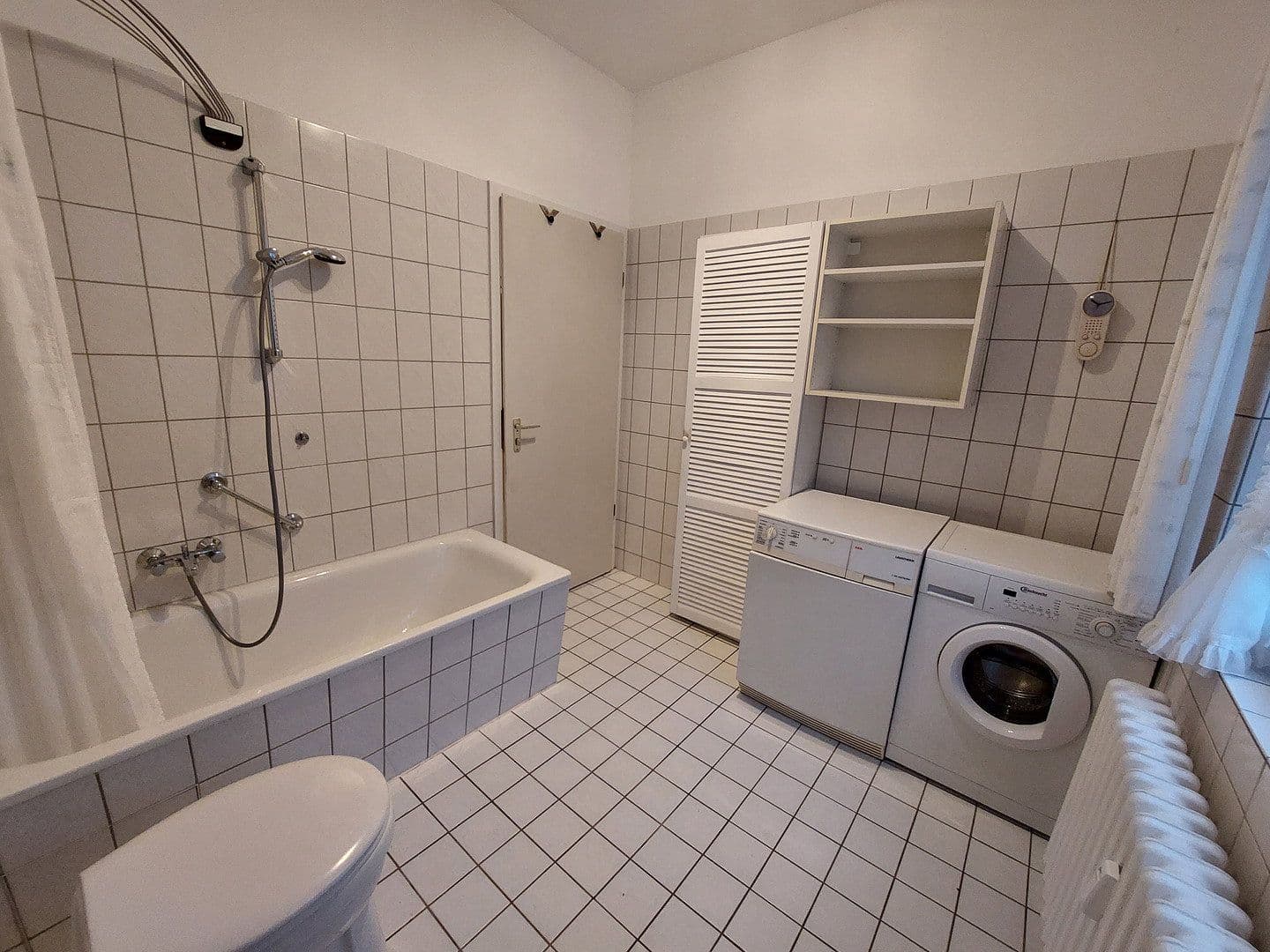 Prenájom bytu 2-izbový 74 m², Selerweg, Berlin, Berlín Prenájom bytu 2-izbový 74 m², Selerweg, Berlin, Berlín
