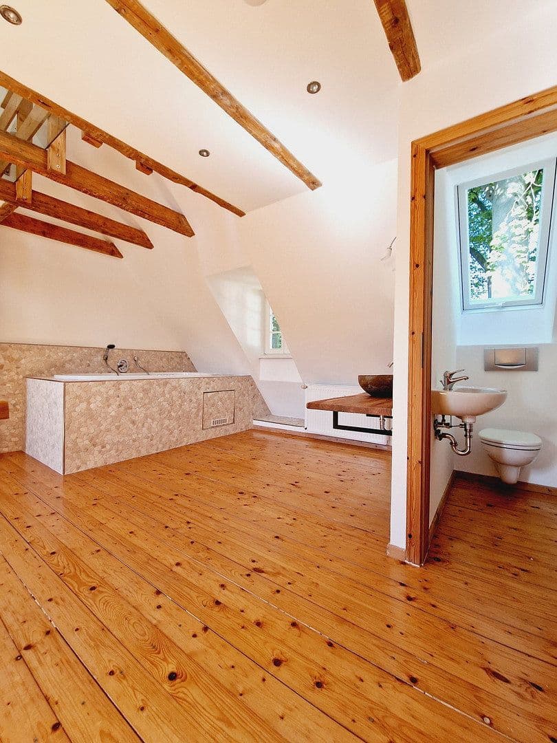 Prenájom domu 110 m², pozemok 350 m², Alte Landstrasse 30, Wolfsburg, Dolné Sasko Prenájom domu 110 m², pozemok 350 m², Alte Landstrasse 30, Wolfsburg, Dolné Sasko