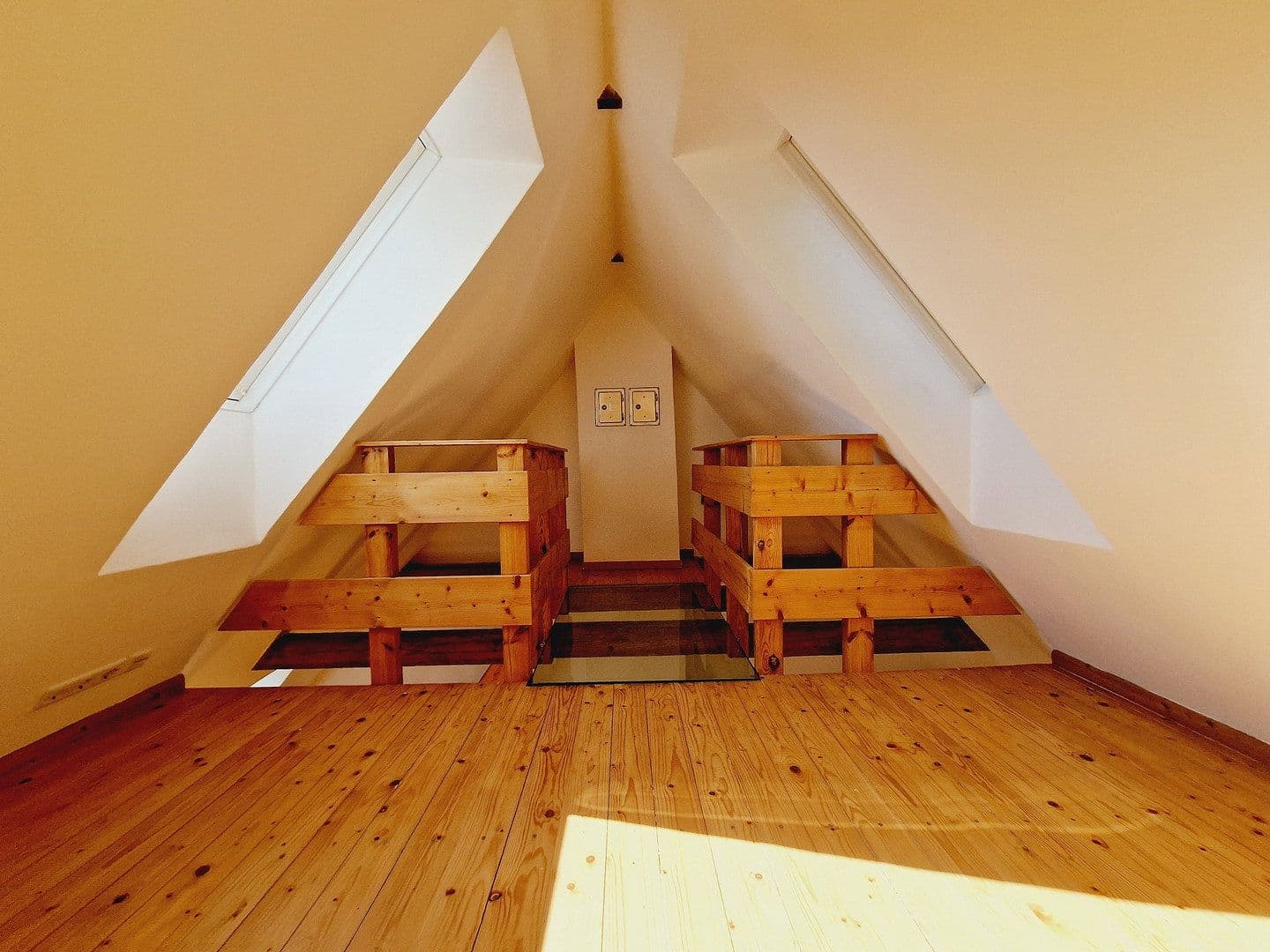 Prenájom domu 110 m², pozemok 350 m², Alte Landstrasse 30, Wolfsburg, Dolné Sasko Prenájom domu 110 m², pozemok 350 m², Alte Landstrasse 30, Wolfsburg, Dolné Sasko