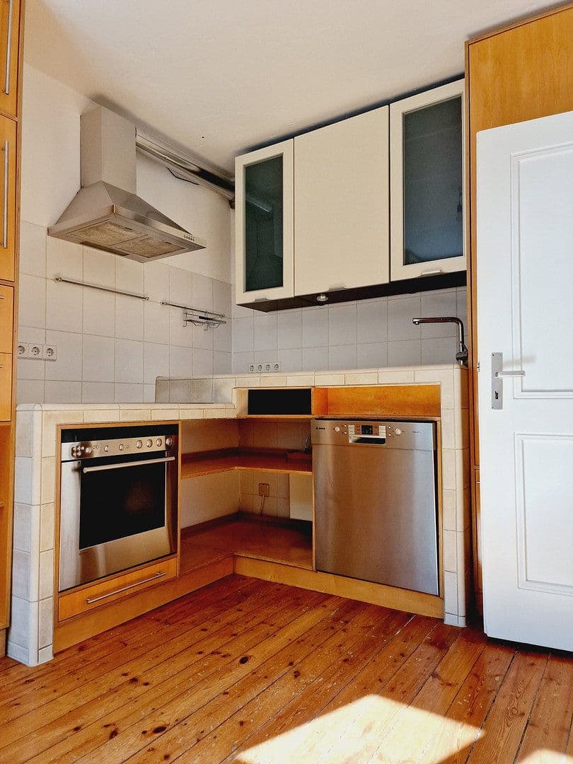 Prenájom domu 110 m², pozemok 350 m², Alte Landstrasse 30, Wolfsburg, Dolné Sasko Prenájom domu 110 m², pozemok 350 m², Alte Landstrasse 30, Wolfsburg, Dolné Sasko