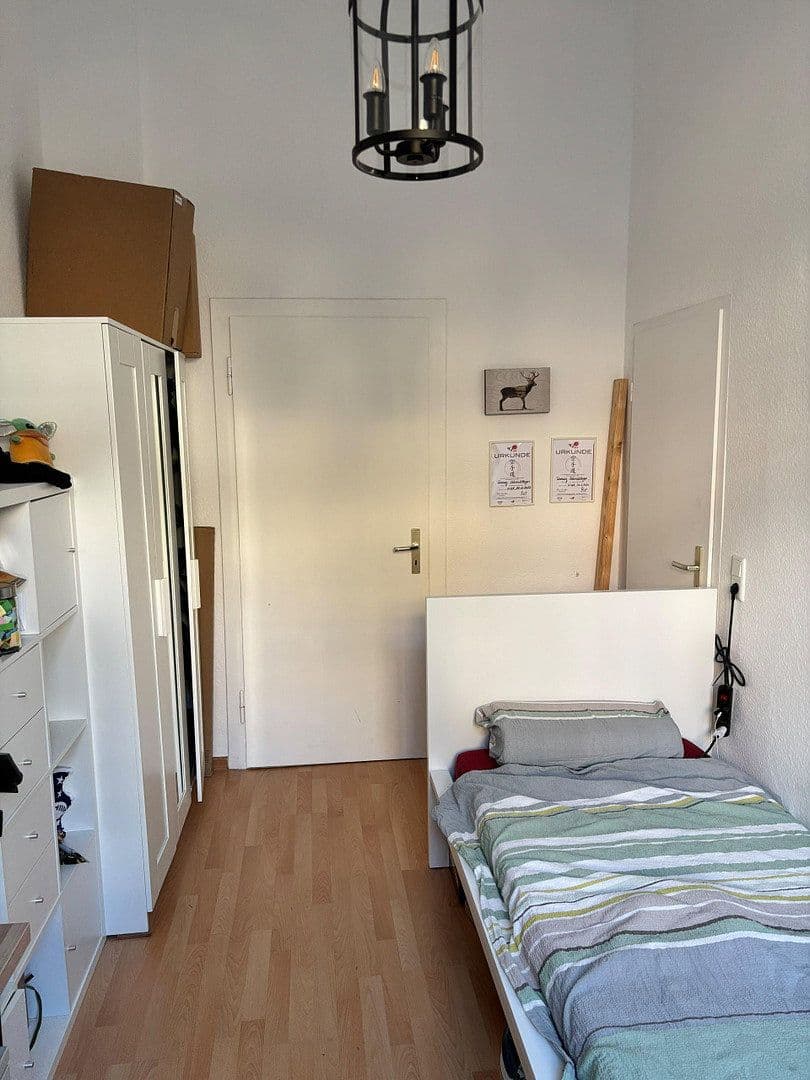 Prenájom bytu 3-izbový 98 m², Jägerhofstraße 40, Wuppertal, Severné Porýnie - Westfálsko Prenájom bytu 3-izbový 98 m², Jägerhofstraße 40, Wuppertal, Severné Porýnie - Westfálsko
