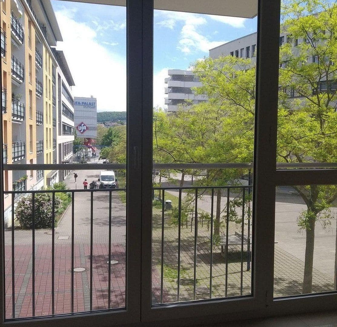Prenájom bytu 2-izbový 50 m², Eckartstrasse 12, Stuttgart, Bádensko-Wurttembersko Prenájom bytu 2-izbový 50 m², Eckartstrasse 12, Stuttgart, Bádensko-Wurttembersko