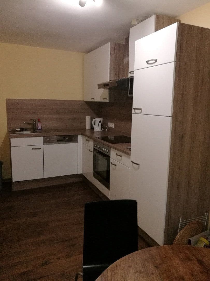 Prenájom bytu 2-izbový 57 m², Geislingen an der Steige, Bádensko-Wurttembersko Prenájom bytu 2-izbový 57 m², Geislingen an der Steige, Bádensko-Wurttembersko
