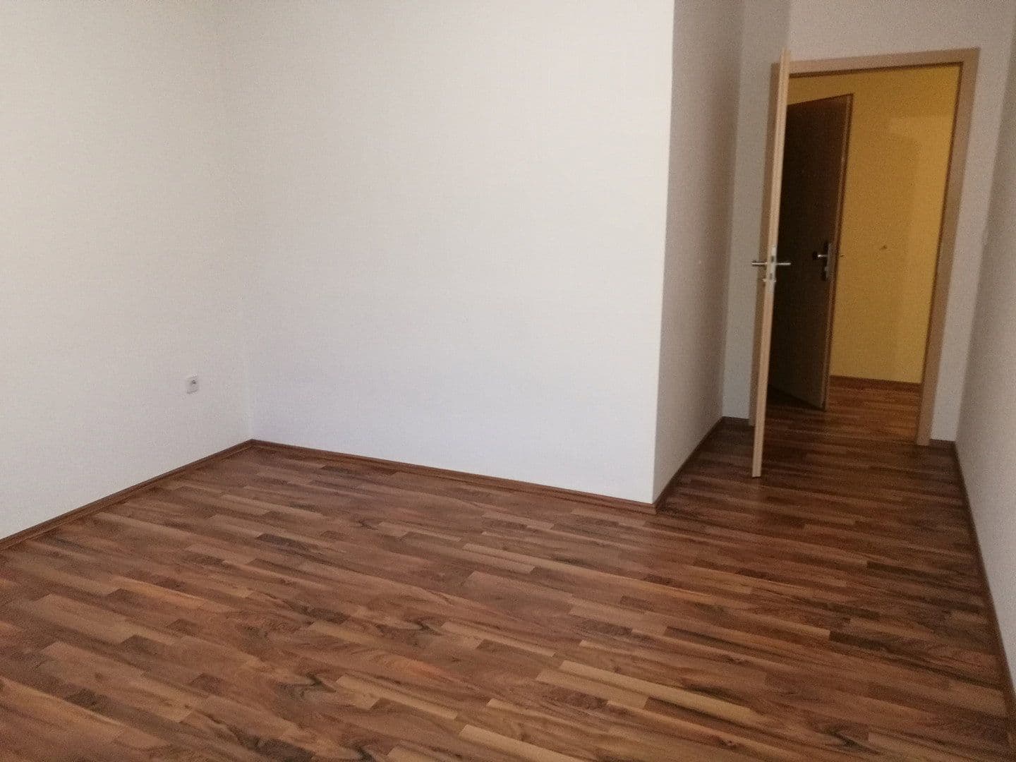 Prenájom bytu 2-izbový 57 m², Geislingen an der Steige, Bádensko-Wurttembersko Prenájom bytu 2-izbový 57 m², Geislingen an der Steige, Bádensko-Wurttembersko