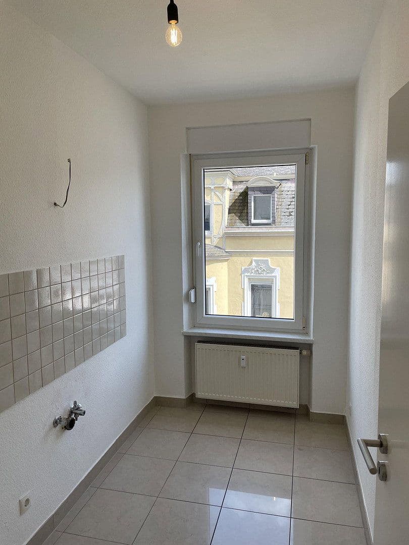 Prenájom bytu 3-izbový 67 m², Bahnhofstrasse 41, Andernach, Porýnie-Falcko Prenájom bytu 3-izbový 67 m², Bahnhofstrasse 41, Andernach, Porýnie-Falcko