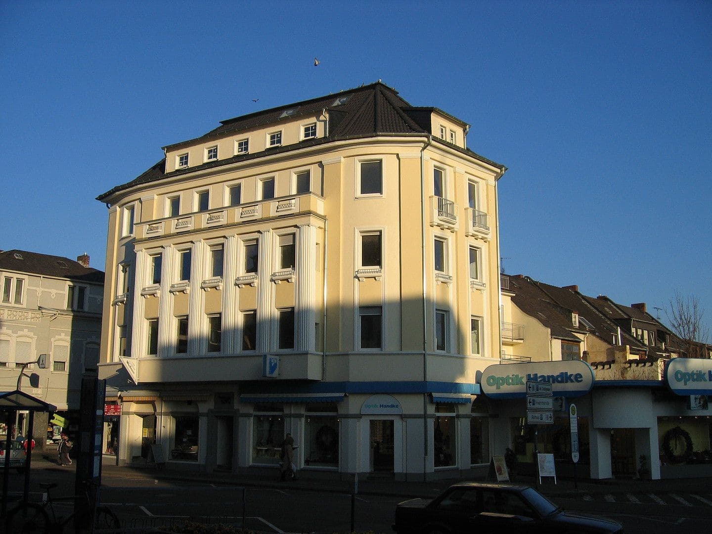 Prenájom bytu 3-izbový 67 m², Bahnhofstrasse 41, Andernach, Porýnie-Falcko Prenájom bytu 3-izbový 67 m², Bahnhofstrasse 41, Andernach, Porýnie-Falcko