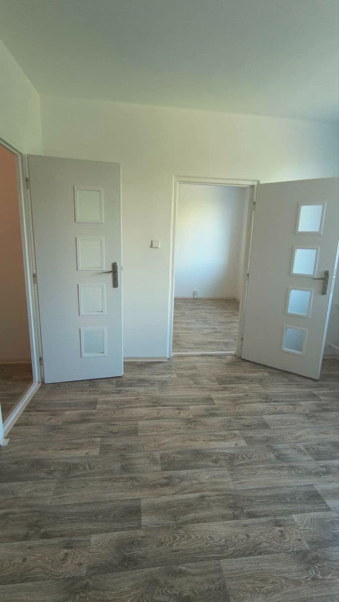 Predaj bytu 1-izbový 35 m², Sídliště Za Chlumem, Bílina, Ústecký kraj Predaj bytu 1-izbový 35 m², Sídliště Za Chlumem, Bílina, Ústecký kraj