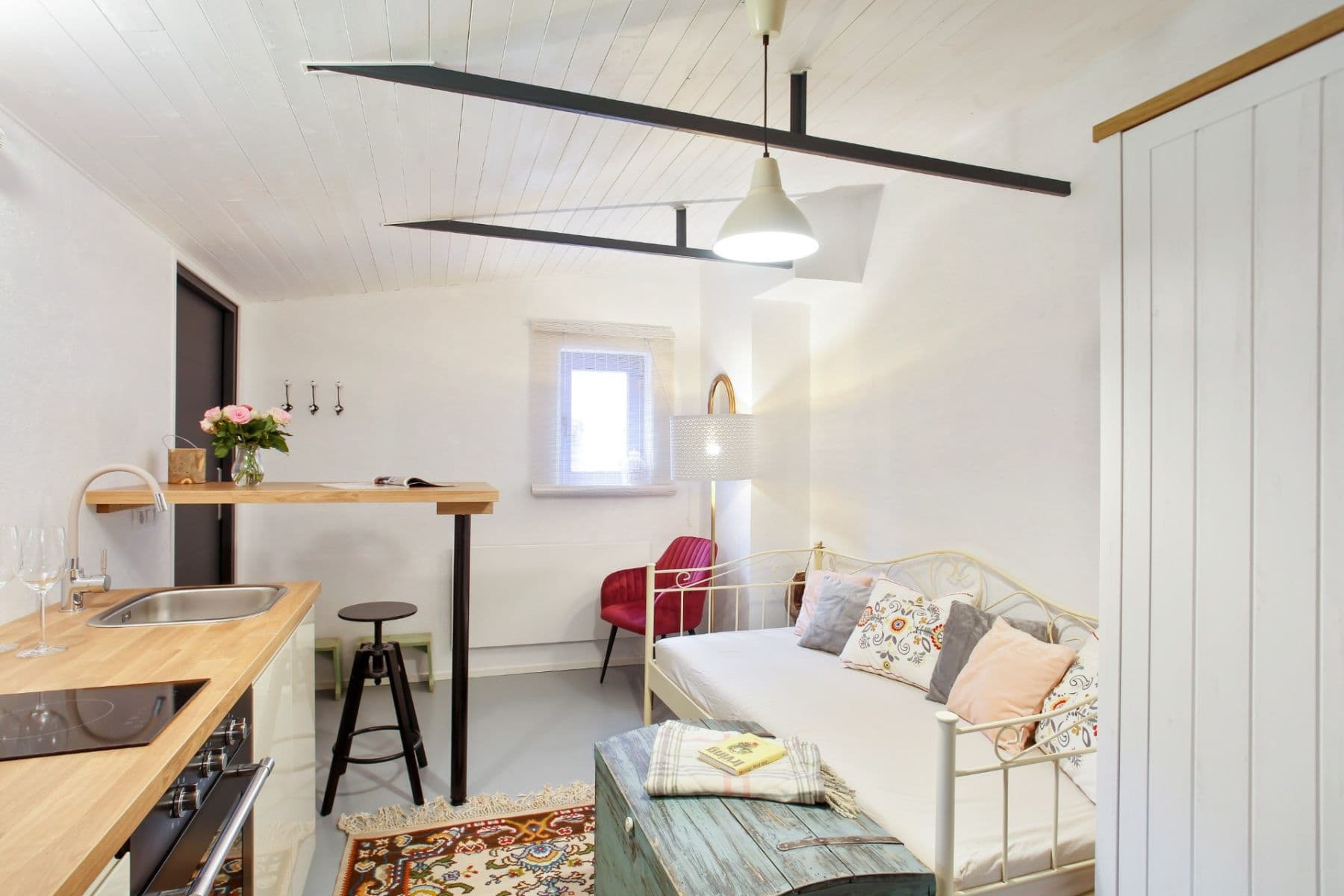 Prenájom bytu 1-izbový 25 m², Roztocká, Praha, Praha Prenájom bytu 1-izbový 25 m², Roztocká, Praha, Praha