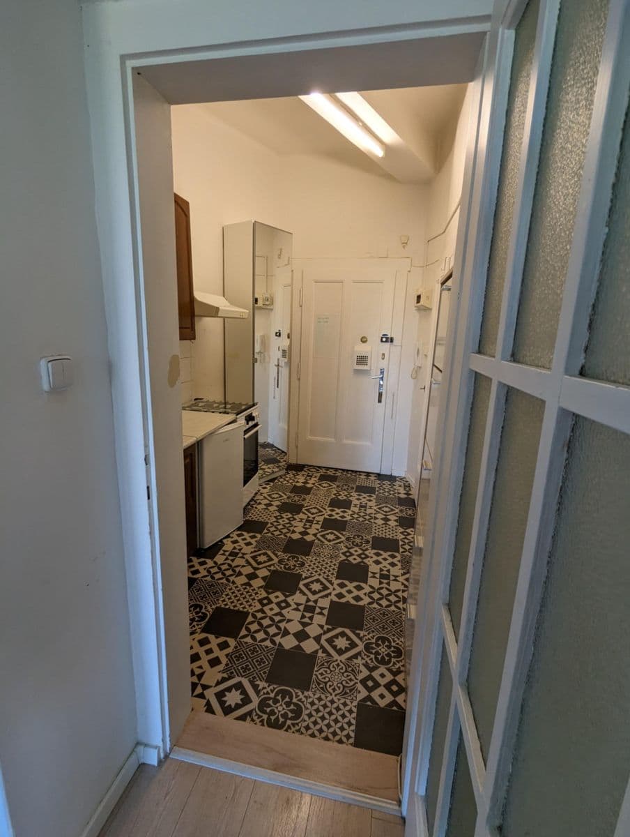 Prenájom bytu 2-izbový 56 m², Pernerova, Praha, Praha Prenájom bytu 2-izbový 56 m², Pernerova, Praha, Praha