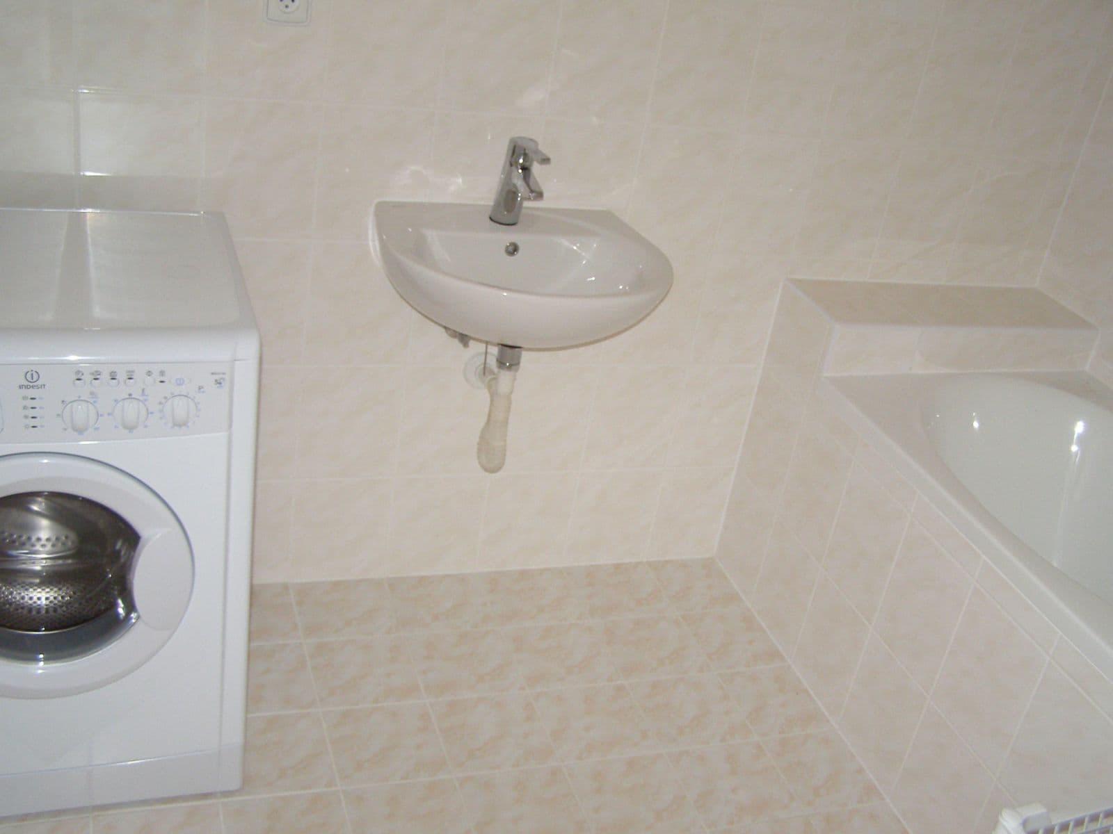 Prenájom bytu 2-izbový 49 m², Ohradní, Kamenice, Středočeský kraj Prenájom bytu 2-izbový 49 m², Ohradní, Kamenice, Středočeský kraj