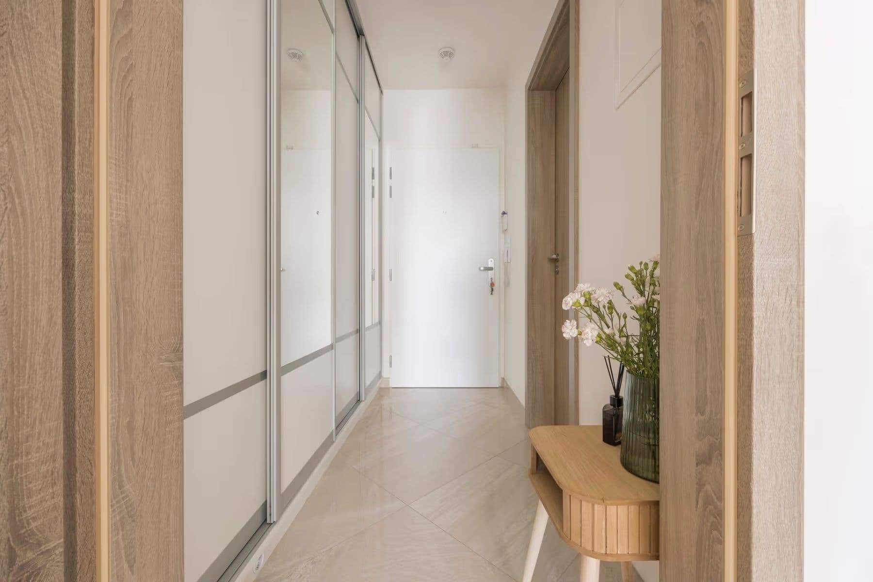 Predaj bytu 1-izbový 30 m², Mantovská, Praha, Praha Predaj bytu 1-izbový 30 m², Mantovská, Praha, Praha