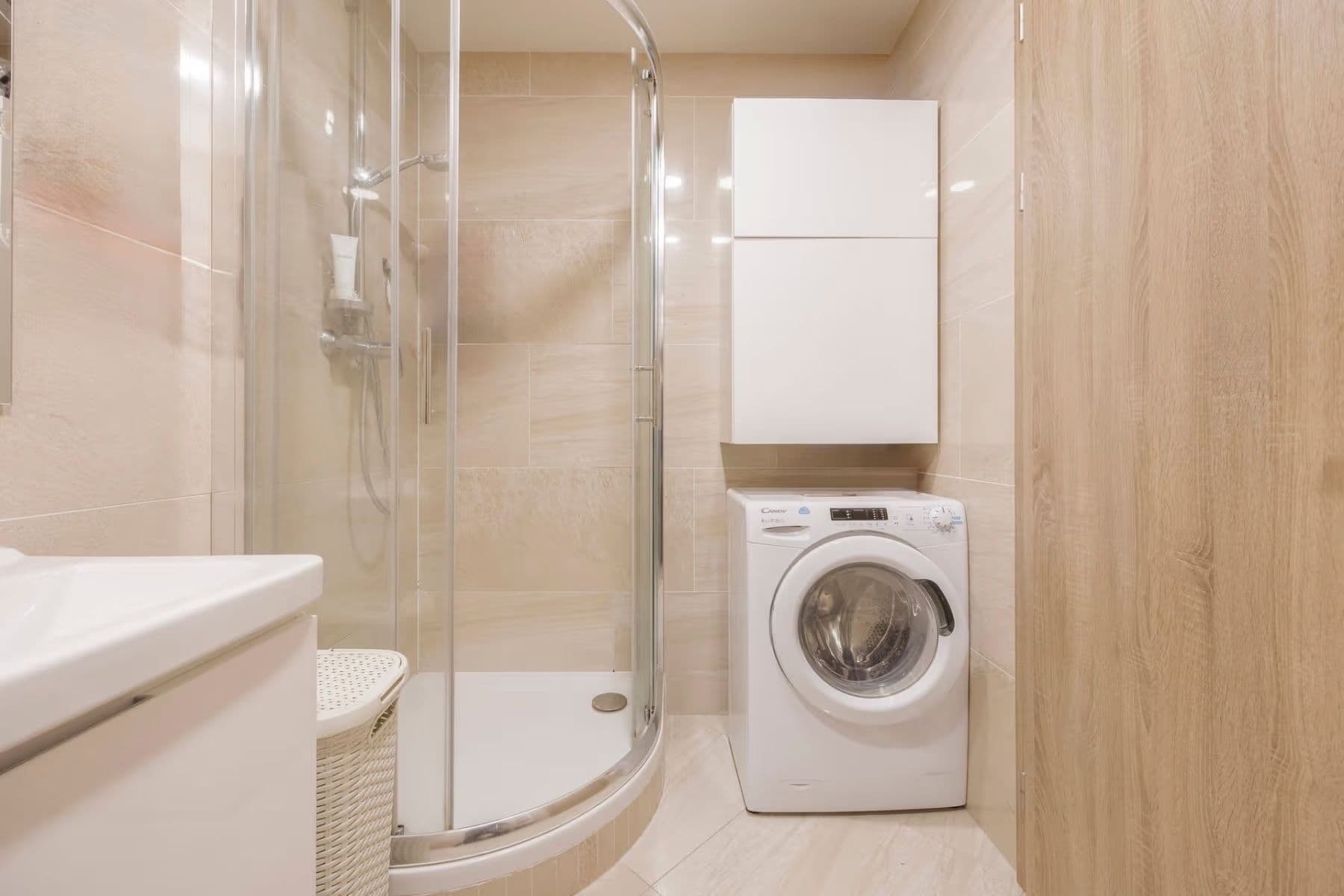 Predaj bytu 1-izbový 30 m², Mantovská, Praha, Praha Predaj bytu 1-izbový 30 m², Mantovská, Praha, Praha