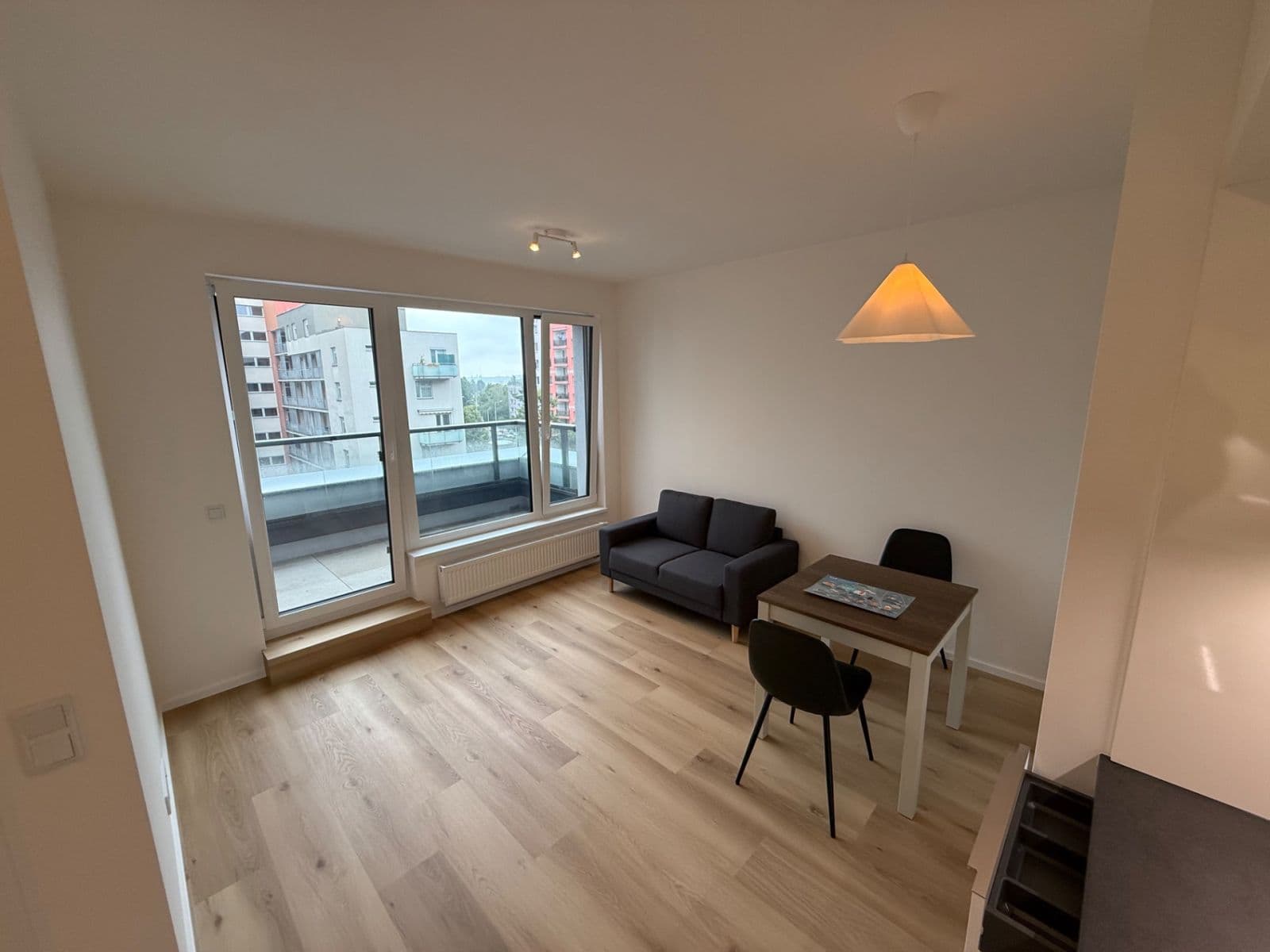 Prenájom bytu 2-izbový 47 m², Hodkovická, Praha, Praha Prenájom bytu 2-izbový 47 m², Hodkovická, Praha, Praha
