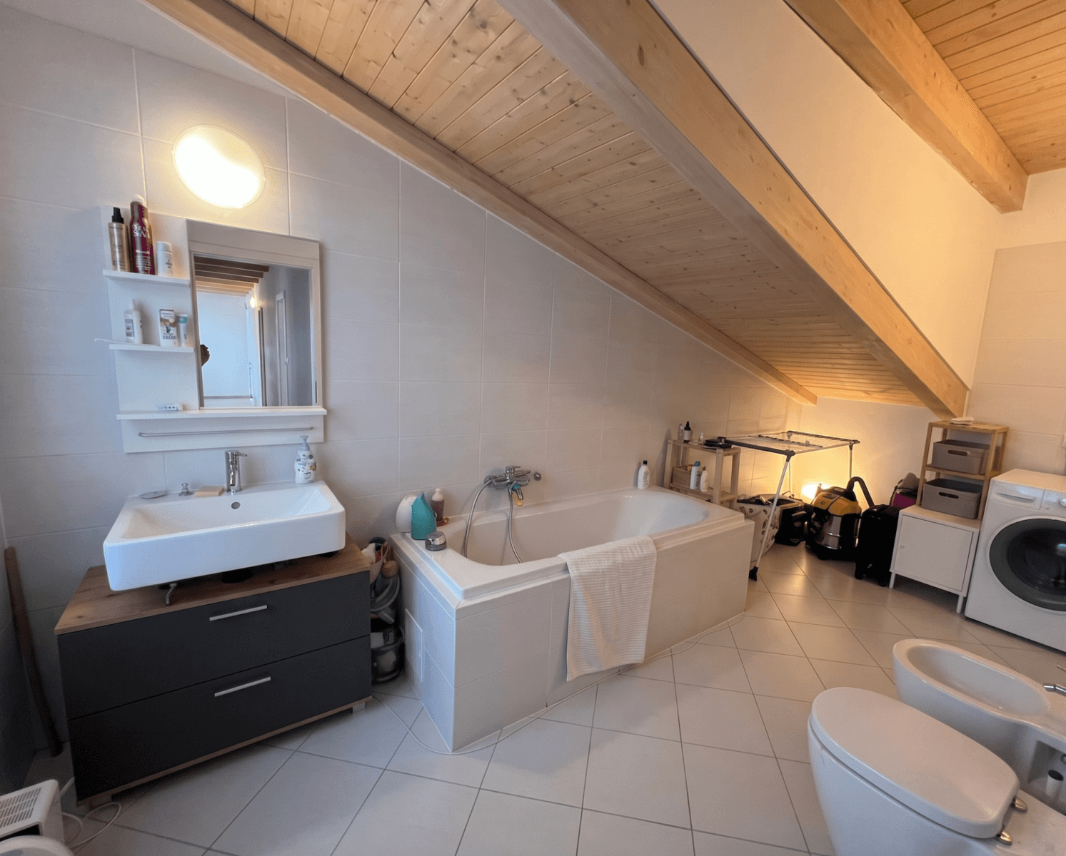 Prenájom bytu 4-izbový 99 m², Drtinova, Praha, Praha Prenájom bytu 4-izbový 99 m², Drtinova, Praha, Praha