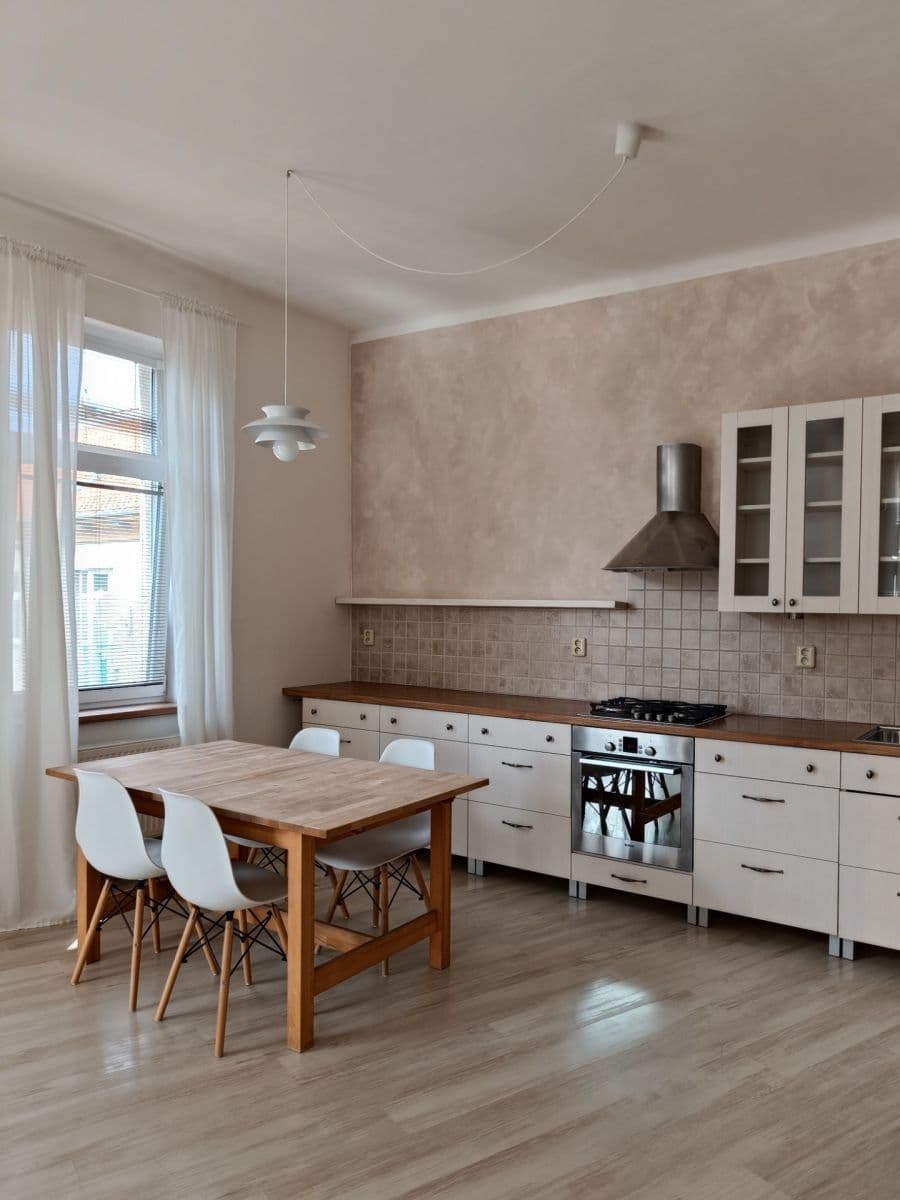 Prenájom bytu 2-izbový 62 m², Svatopluka Čecha, Brno, Jihomoravský kraj Prenájom bytu 2-izbový 62 m², Svatopluka Čecha, Brno, Jihomoravský kraj