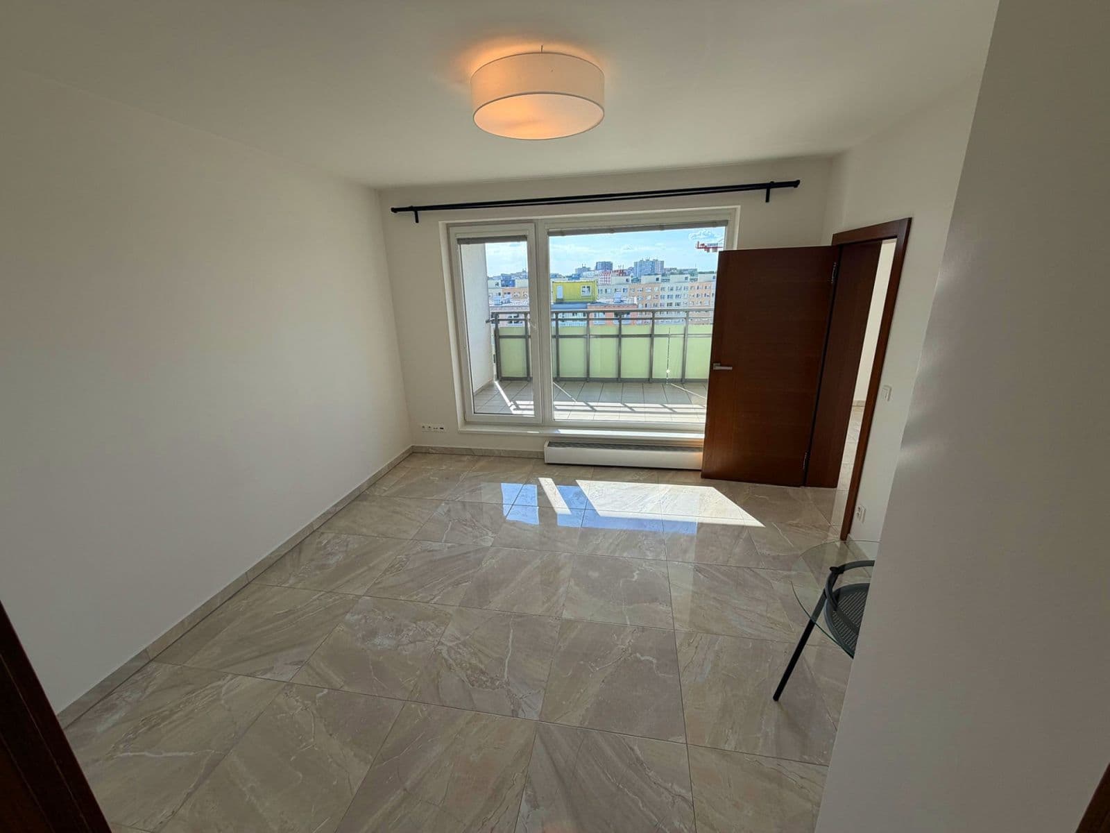 Prenájom bytu 2-izbový 69 m², Hornoměcholupská, Praha, Praha Prenájom bytu 2-izbový 69 m², Hornoměcholupská, Praha, Praha