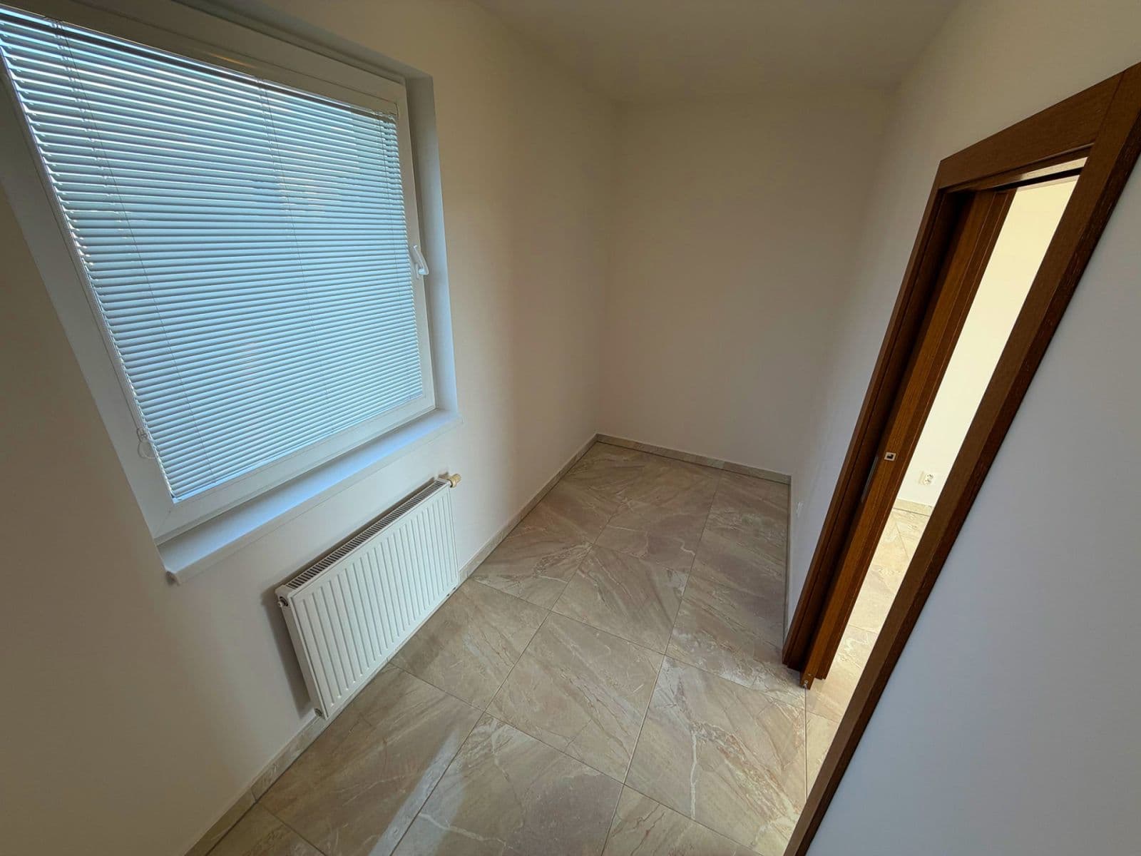 Prenájom bytu 2-izbový 69 m², Hornoměcholupská, Praha, Praha Prenájom bytu 2-izbový 69 m², Hornoměcholupská, Praha, Praha