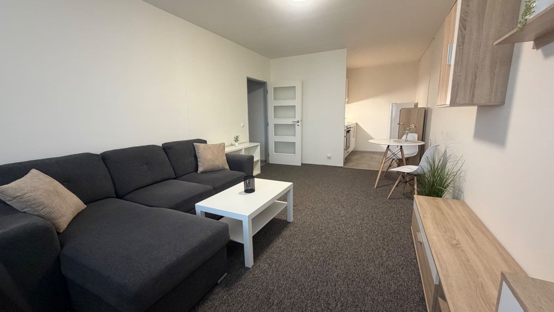 Prenájom bytu 2-izbový 45 m², Jana Palacha, Mladá Boleslav, Středočeský kraj Prenájom bytu 2-izbový 45 m², Jana Palacha, Mladá Boleslav, Středočeský kraj