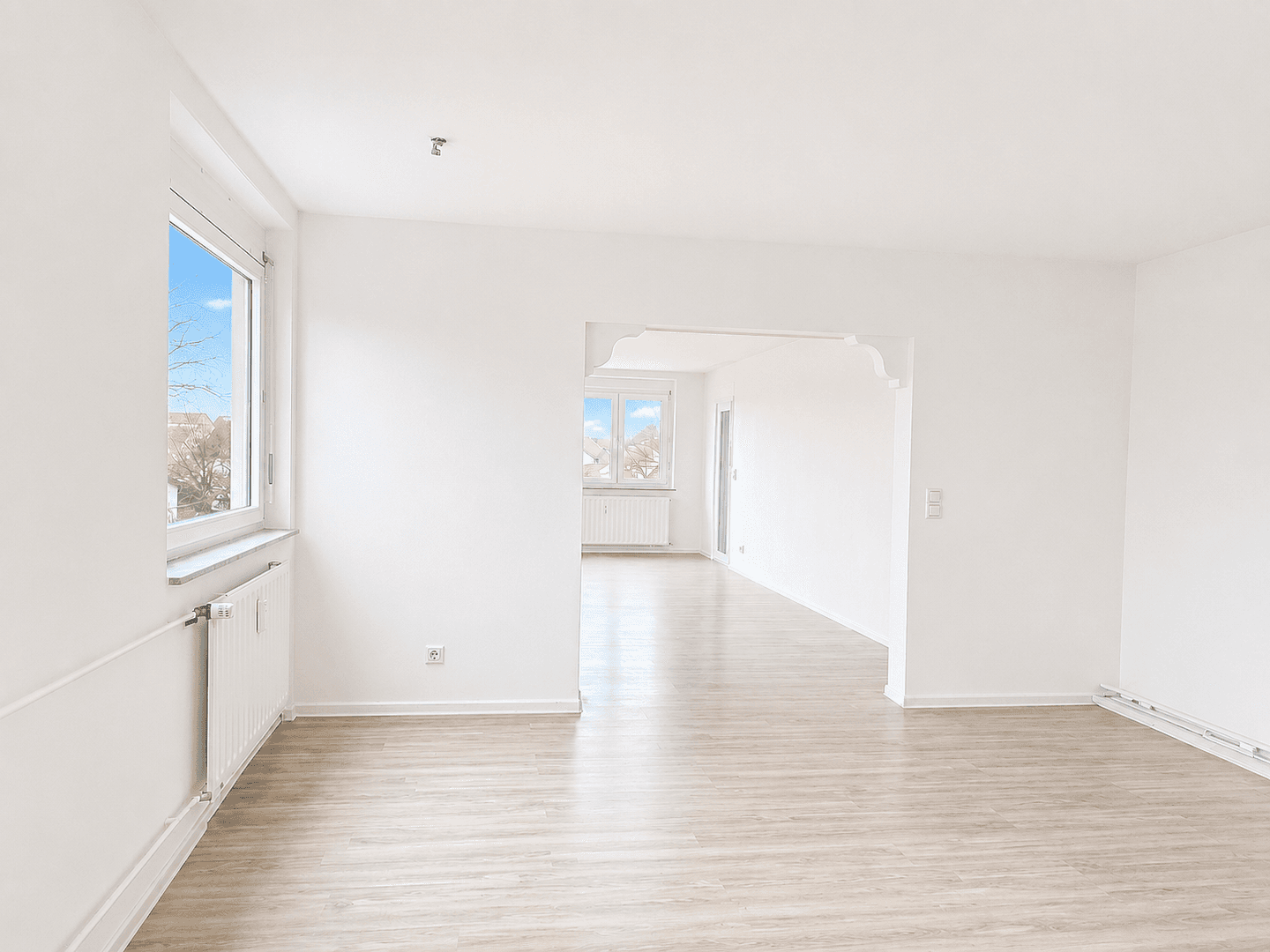 Prenájom bytu 3-izbový 90 m², Spiegelberg 1, Immenstaad am Bodensee, Bádensko-Wurttembersko Prenájom bytu 3-izbový 90 m², Spiegelberg 1, Immenstaad am Bodensee, Bádensko-Wurttembersko