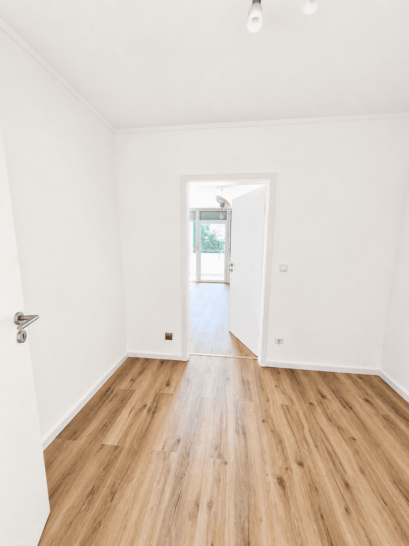 Prenájom bytu 3-izbový 90 m², Spiegelberg 1, Immenstaad am Bodensee, Bádensko-Wurttembersko Prenájom bytu 3-izbový 90 m², Spiegelberg 1, Immenstaad am Bodensee, Bádensko-Wurttembersko