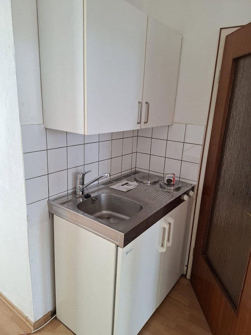 Prenájom bytu 1-izbový 44 m², Plateniustr. 18, Wuppertal, Severné Porýnie - Westfálsko Prenájom bytu 1-izbový 44 m², Plateniustr. 18, Wuppertal, Severné Porýnie - Westfálsko