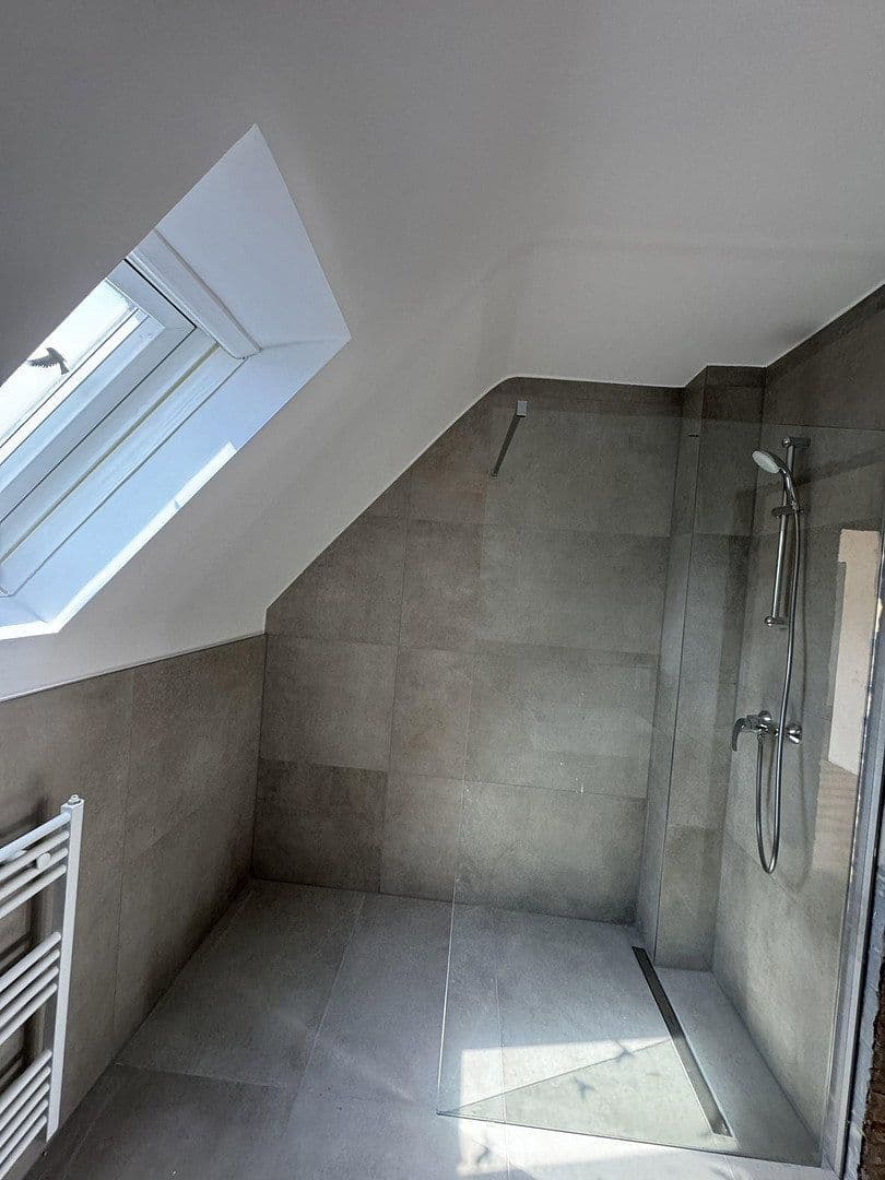 Prenájom bytu 3-izbový 65 m², Nikolausweg, Krefeld, Severné Porýnie - Westfálsko Prenájom bytu 3-izbový 65 m², Nikolausweg, Krefeld, Severné Porýnie - Westfálsko