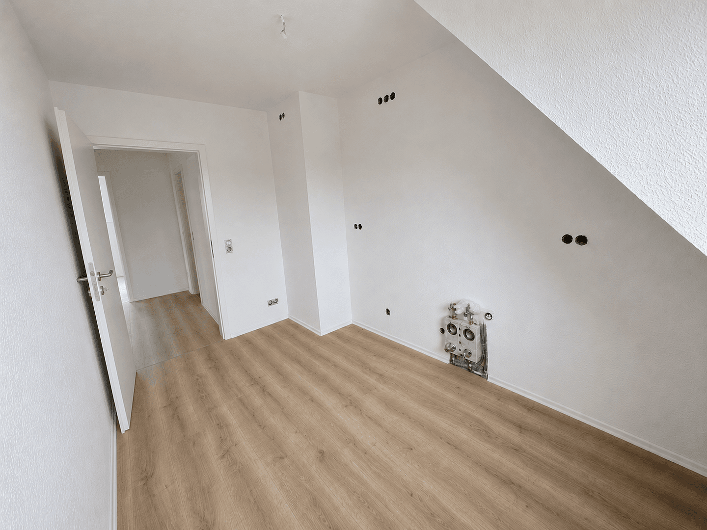 Prenájom bytu 3-izbový 65 m², Nikolausweg, Krefeld, Severné Porýnie - Westfálsko Prenájom bytu 3-izbový 65 m², Nikolausweg, Krefeld, Severné Porýnie - Westfálsko