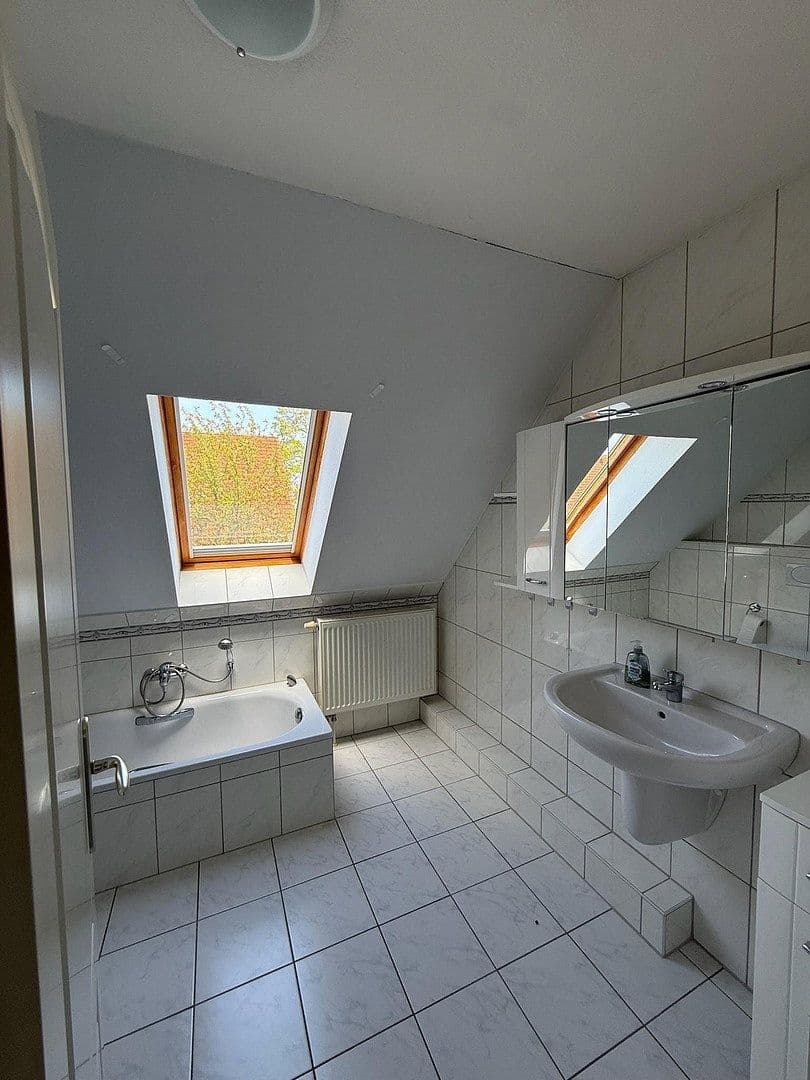 Predaj domu 125 m², pozemok 317 m², Langstücken 8d, Oststeinbek, Šlezvicko-Holštajnsko Predaj domu 125 m², pozemok 317 m², Langstücken 8d, Oststeinbek, Šlezvicko-Holštajnsko