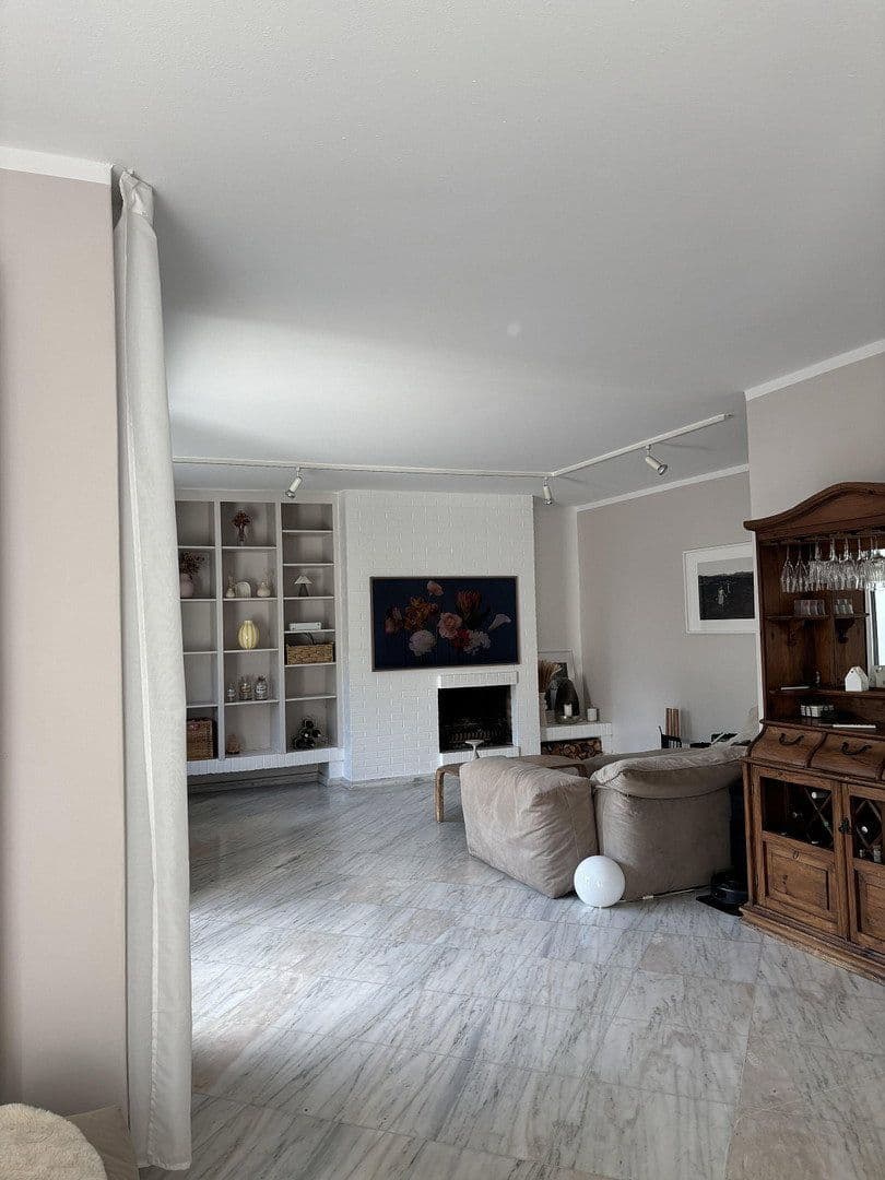 Predaj domu 178 m², pozemok 517 m², Hemmingen, Dolné Sasko Predaj domu 178 m², pozemok 517 m², Hemmingen, Dolné Sasko