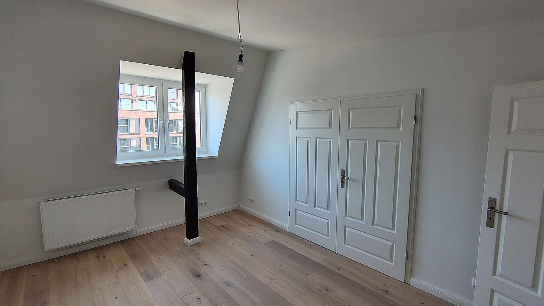 Prenájom bytu 3-izbový 50 m², Hamburg, Hamburg Prenájom bytu 3-izbový 50 m², Hamburg, Hamburg