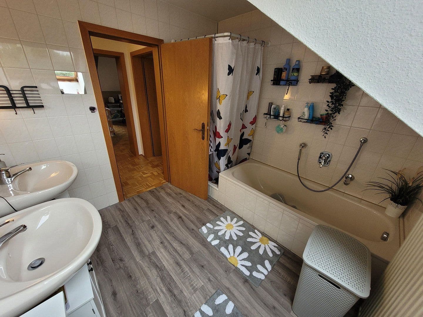 Predaj bytu 4-izbový 128 m², Heilbronn, Bádensko-Wurttembersko Predaj bytu 4-izbový 128 m², Heilbronn, Bádensko-Wurttembersko
