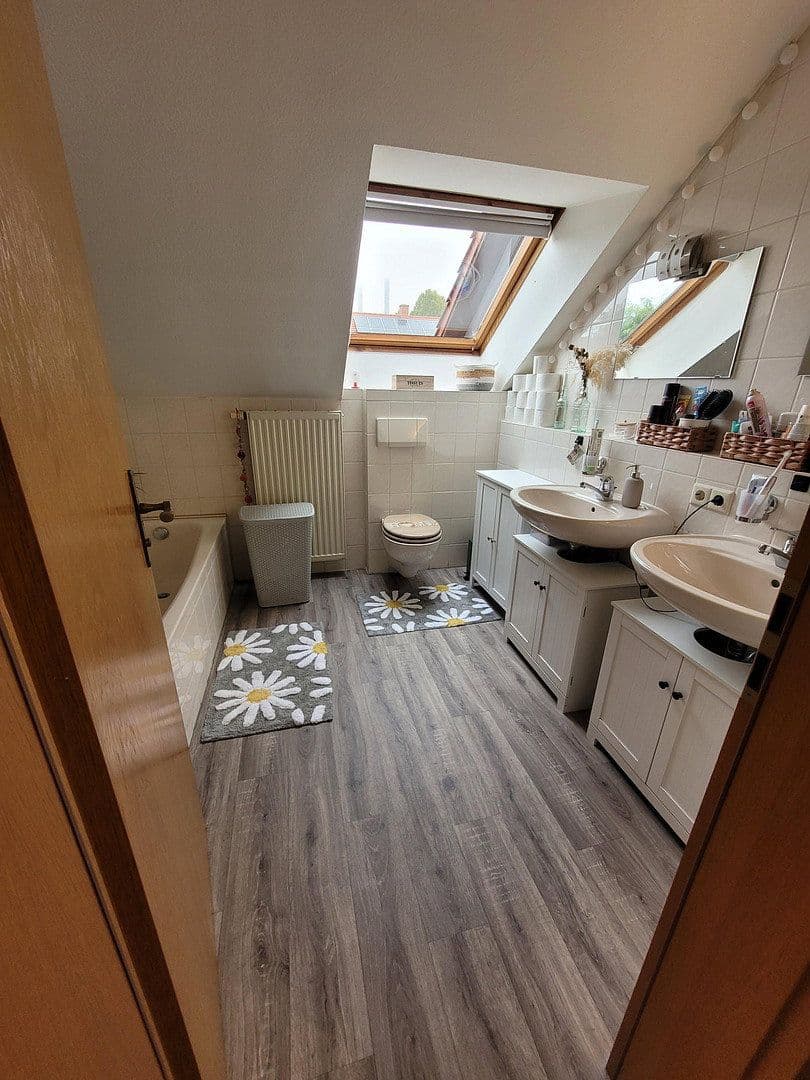 Predaj bytu 4-izbový 128 m², Heilbronn, Bádensko-Wurttembersko Predaj bytu 4-izbový 128 m², Heilbronn, Bádensko-Wurttembersko
