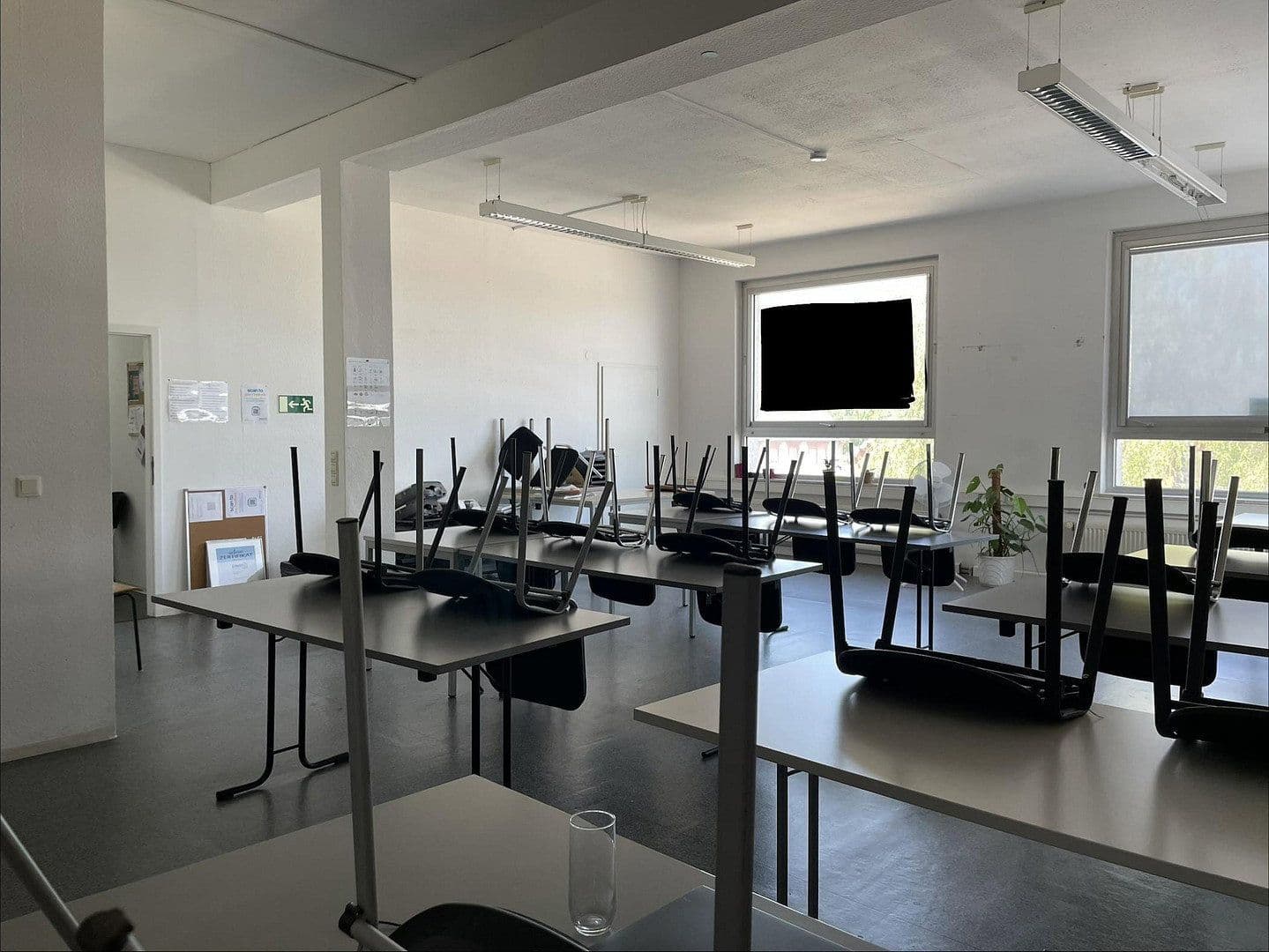 Prenájom kancelárie 200 m², Rastatt, Bádensko-Wurttembersko Prenájom kancelárie 200 m², Rastatt, Bádensko-Wurttembersko
