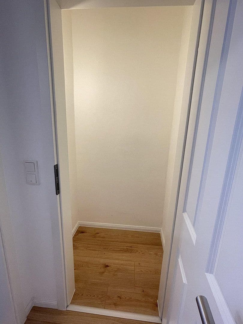 Prenájom bytu 3-izbový 66 m², Langer Weg 7, Magdeburg, Sasko-Anhaltsko Prenájom bytu 3-izbový 66 m², Langer Weg 7, Magdeburg, Sasko-Anhaltsko