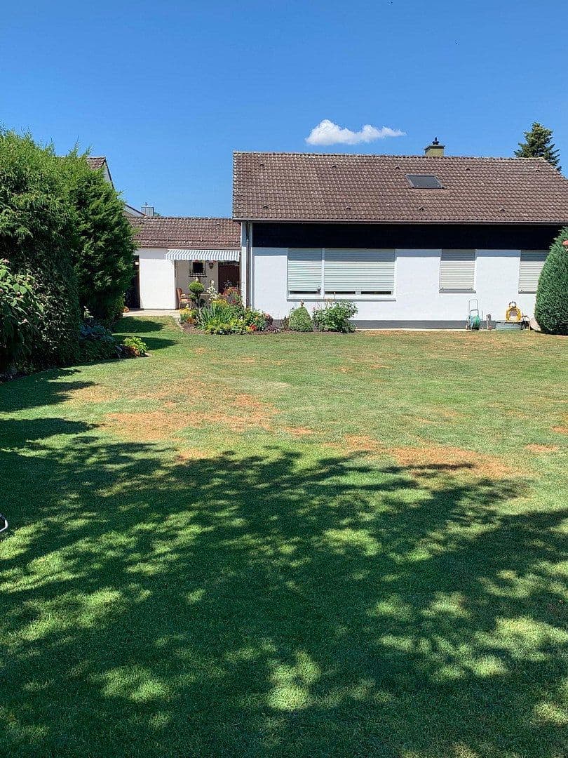 Predaj domu 155 m², pozemok 820 m², Bobingen, Bavorsko Predaj domu 155 m², pozemok 820 m², Bobingen, Bavorsko