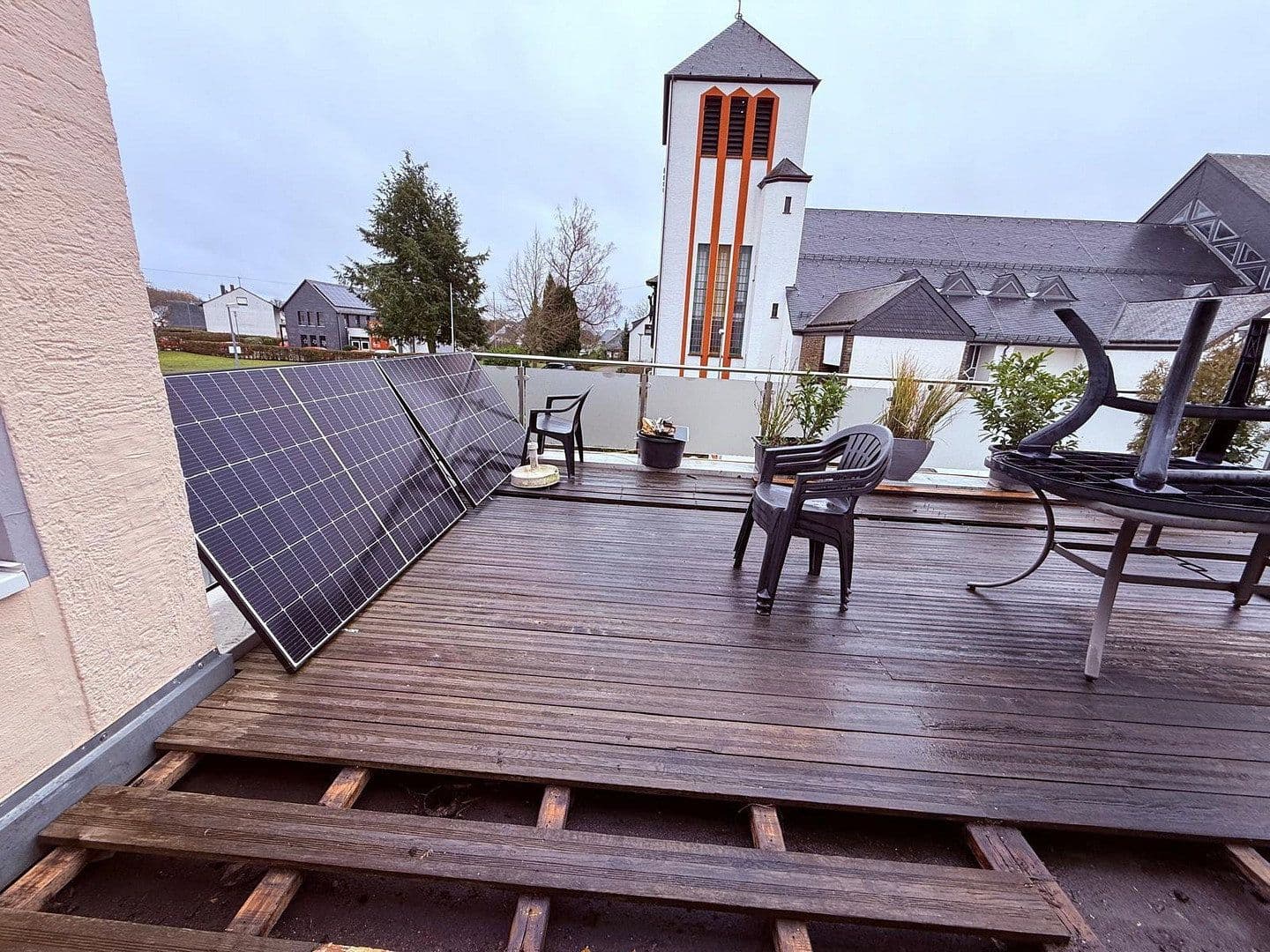 Prenájom bytu 2-izbový 80 m², Emmelshausen, Porýnie-Falcko Prenájom bytu 2-izbový 80 m², Emmelshausen, Porýnie-Falcko