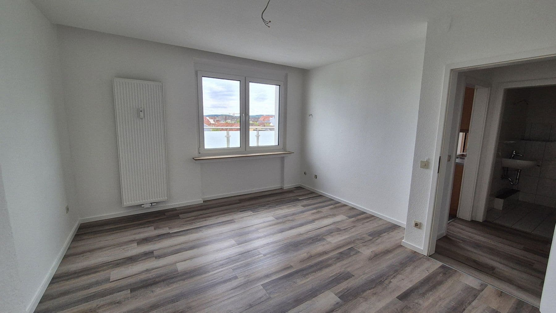 Prenájom bytu 5-izbový 150 m², Osnabrück, Dolné Sasko Prenájom bytu 5-izbový 150 m², Osnabrück, Dolné Sasko