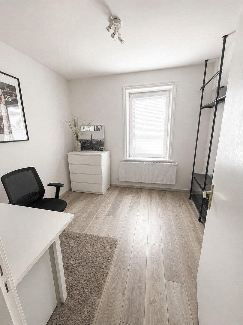 Predaj domu 180 m², pozemok 180 m², Warendorpstr. 51, Lübeck, Šlezvicko-Holštajnsko Predaj domu 180 m², pozemok 180 m², Warendorpstr. 51, Lübeck, Šlezvicko-Holštajnsko