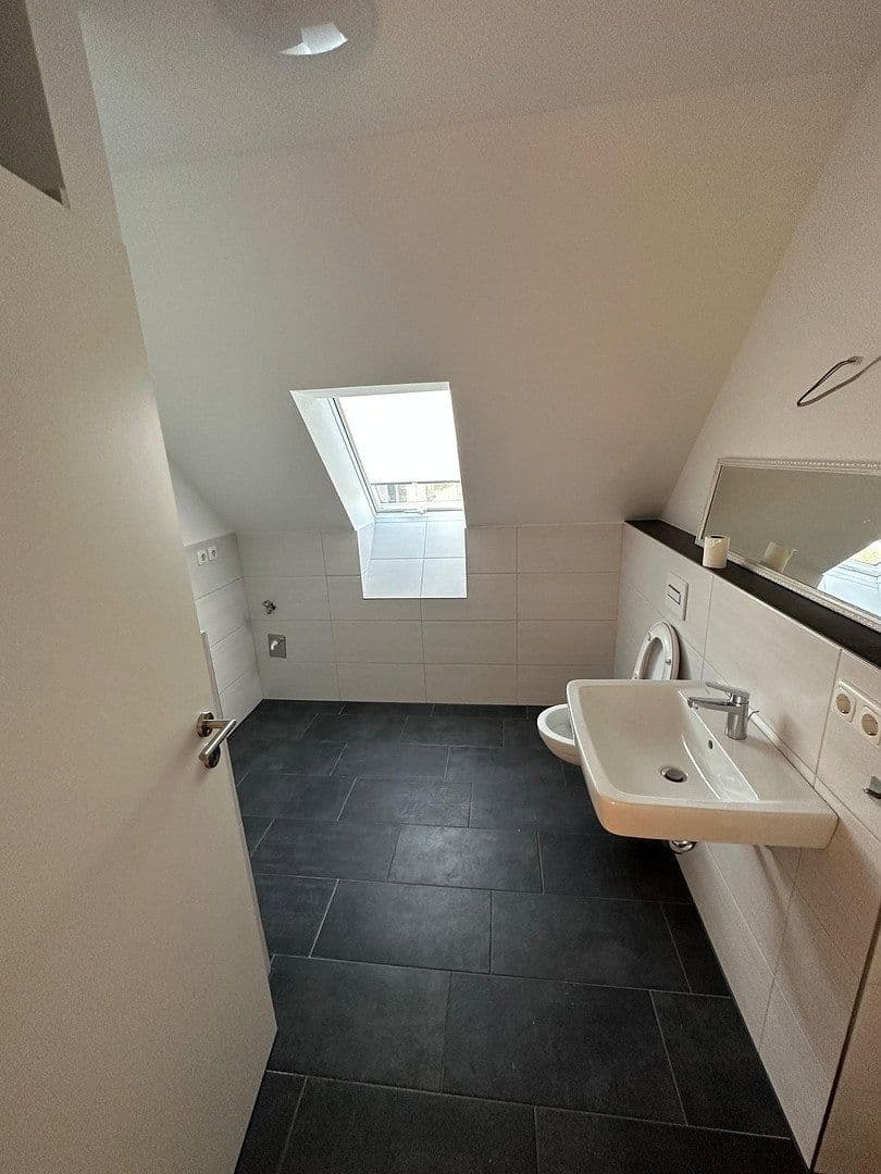 Prenájom bytu 4-izbový 96 m², Escheburg, Šlezvicko-Holštajnsko Prenájom bytu 4-izbový 96 m², Escheburg, Šlezvicko-Holštajnsko