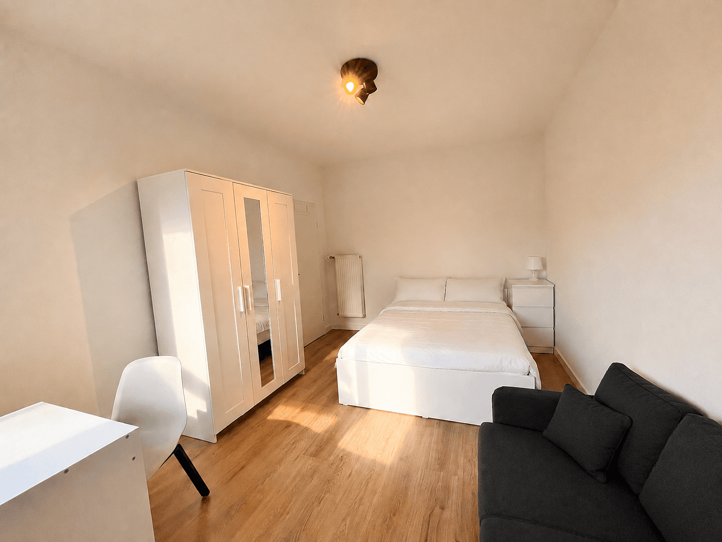 Predaj bytu 3-izbový 58 m², Frankfurt am Main, Hesensko Predaj bytu 3-izbový 58 m², Frankfurt am Main, Hesensko