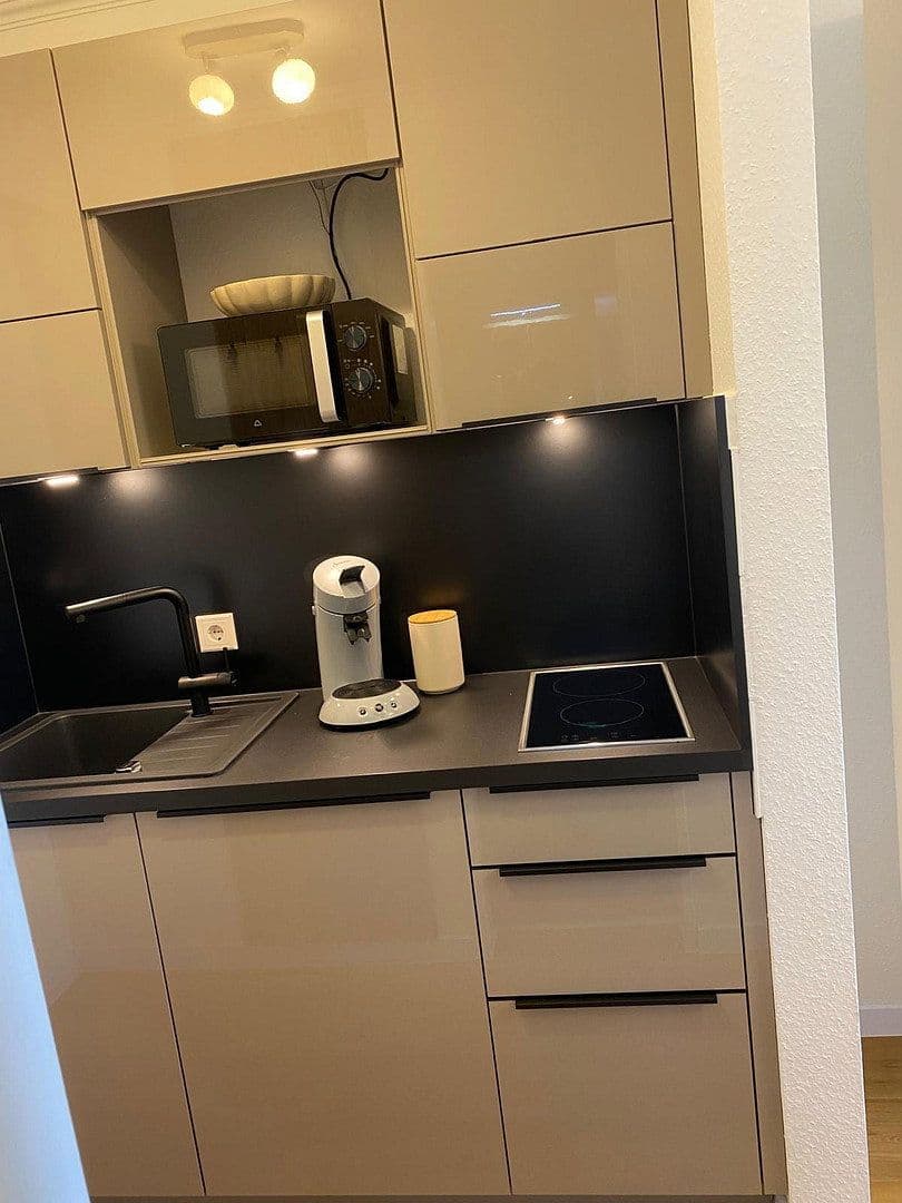 Prenájom bytu 1-izbový 20 m², Mainz, Porýnie-Falcko Prenájom bytu 1-izbový 20 m², Mainz, Porýnie-Falcko