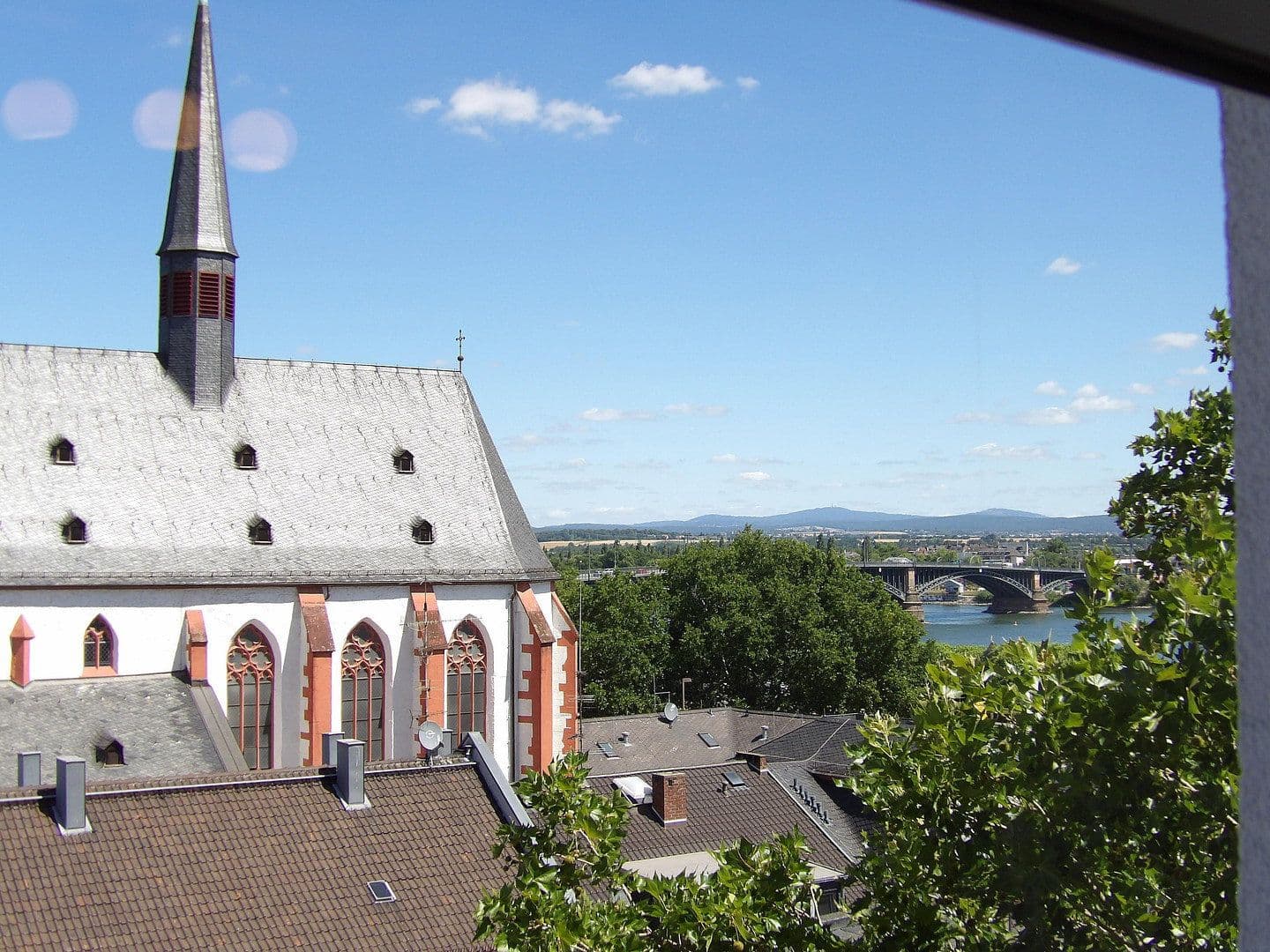Prenájom bytu 1-izbový 20 m², Mainz, Porýnie-Falcko Prenájom bytu 1-izbový 20 m², Mainz, Porýnie-Falcko