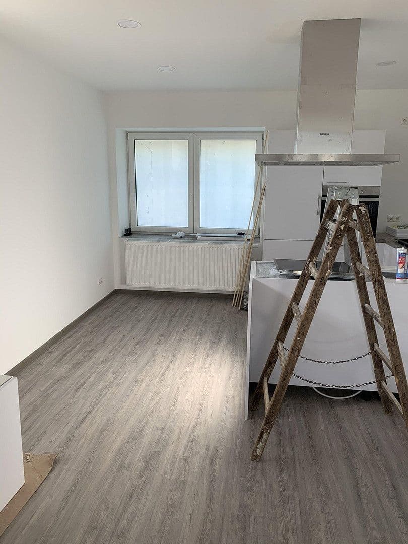 Prenájom bytu 3-izbový 82 m², Schöneckerstr 27, Gondershausen, Porýnie-Falcko Prenájom bytu 3-izbový 82 m², Schöneckerstr 27, Gondershausen, Porýnie-Falcko