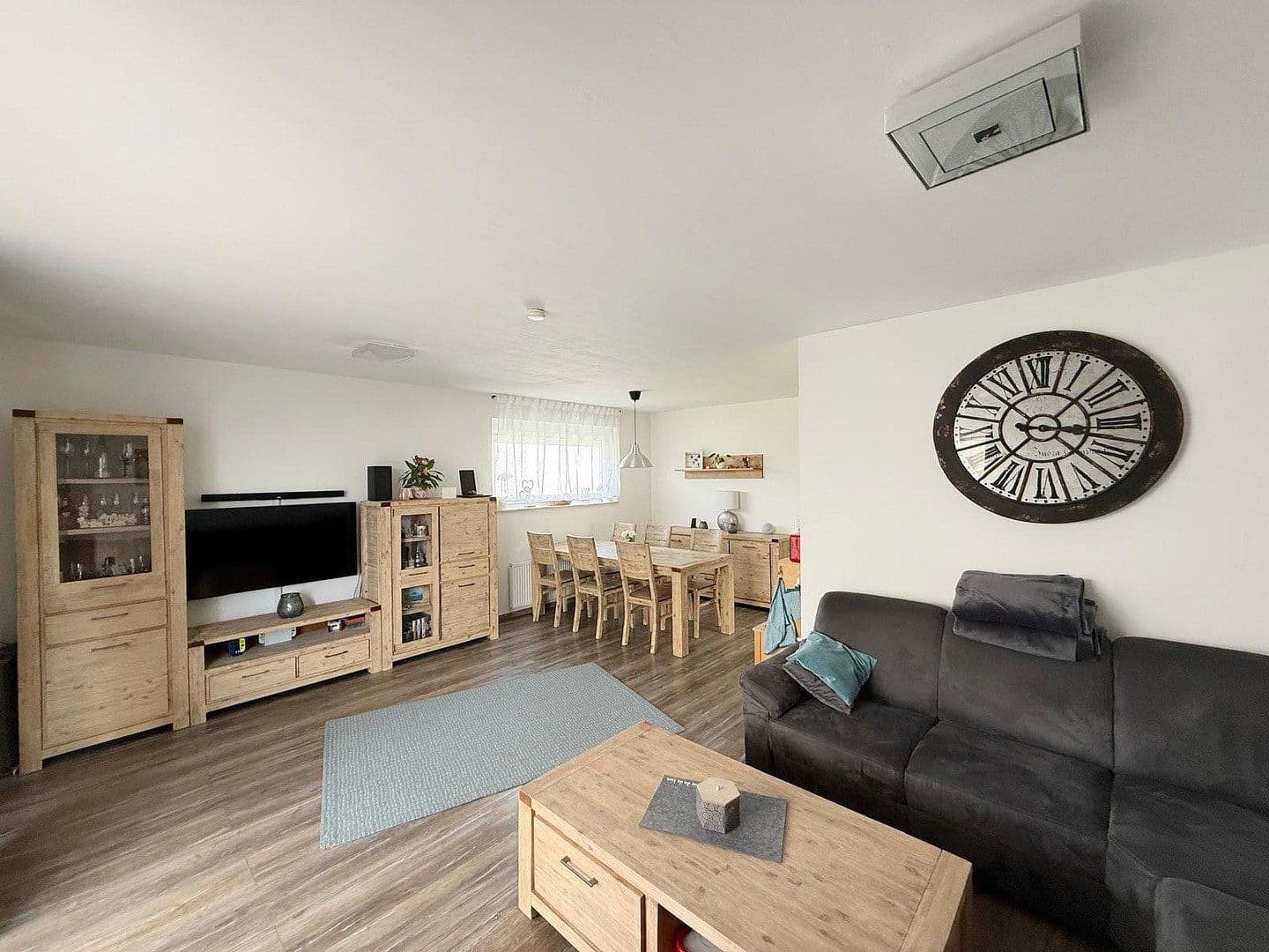 Predaj bytu 3-izbový 85 m², Cologne, Severné Porýnie - Westfálsko Predaj bytu 3-izbový 85 m², Cologne, Severné Porýnie - Westfálsko