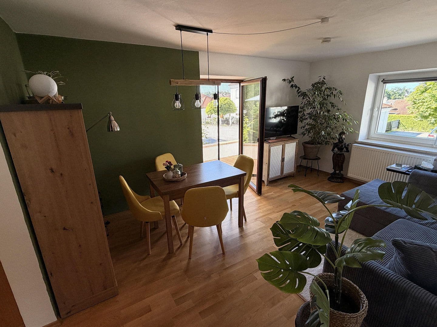 Prenájom bytu 3-izbový 69 m², Bruckberg, Bavorsko Prenájom bytu 3-izbový 69 m², Bruckberg, Bavorsko